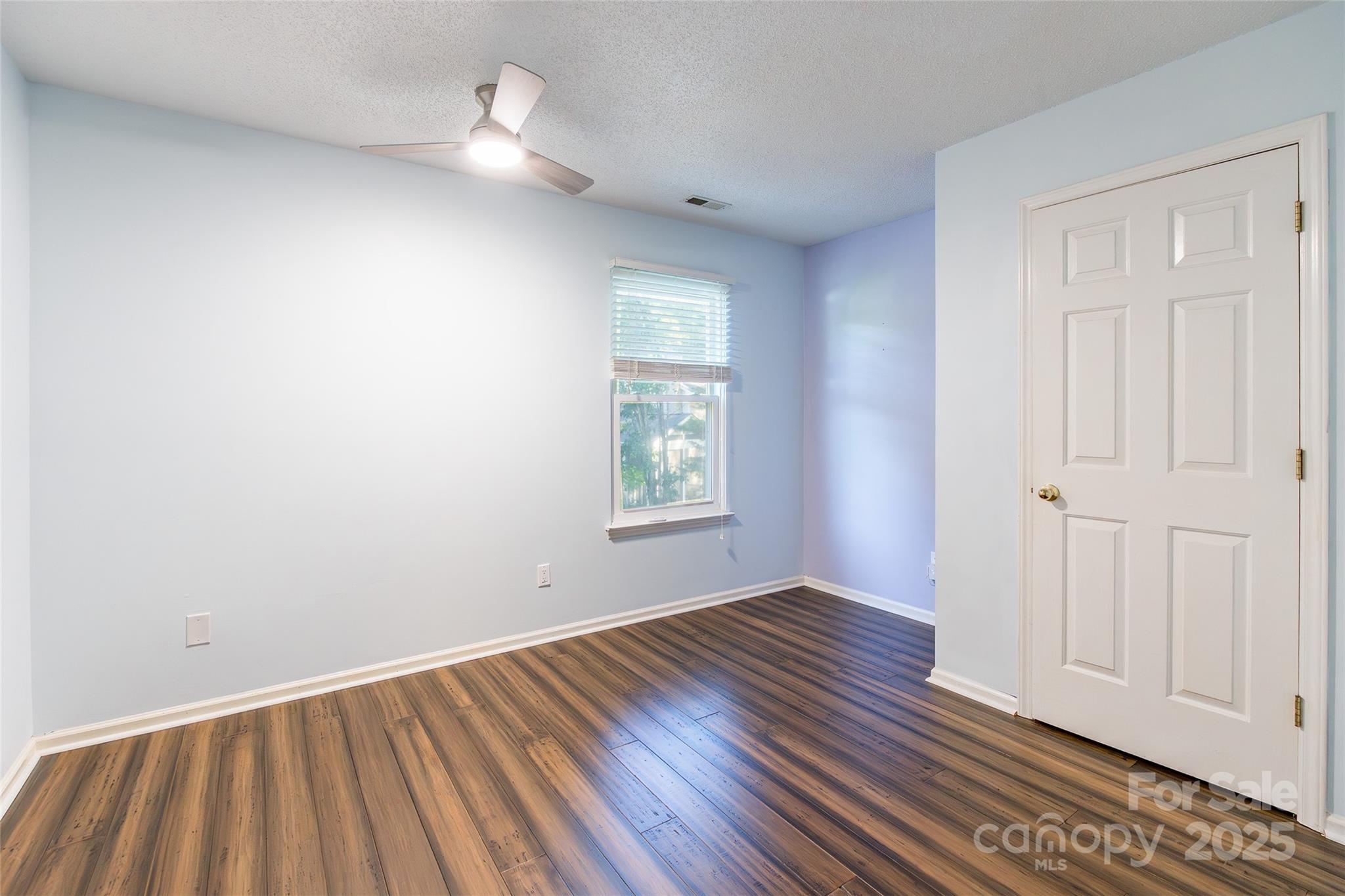 8909 Raven Park Drive Property Photo 30