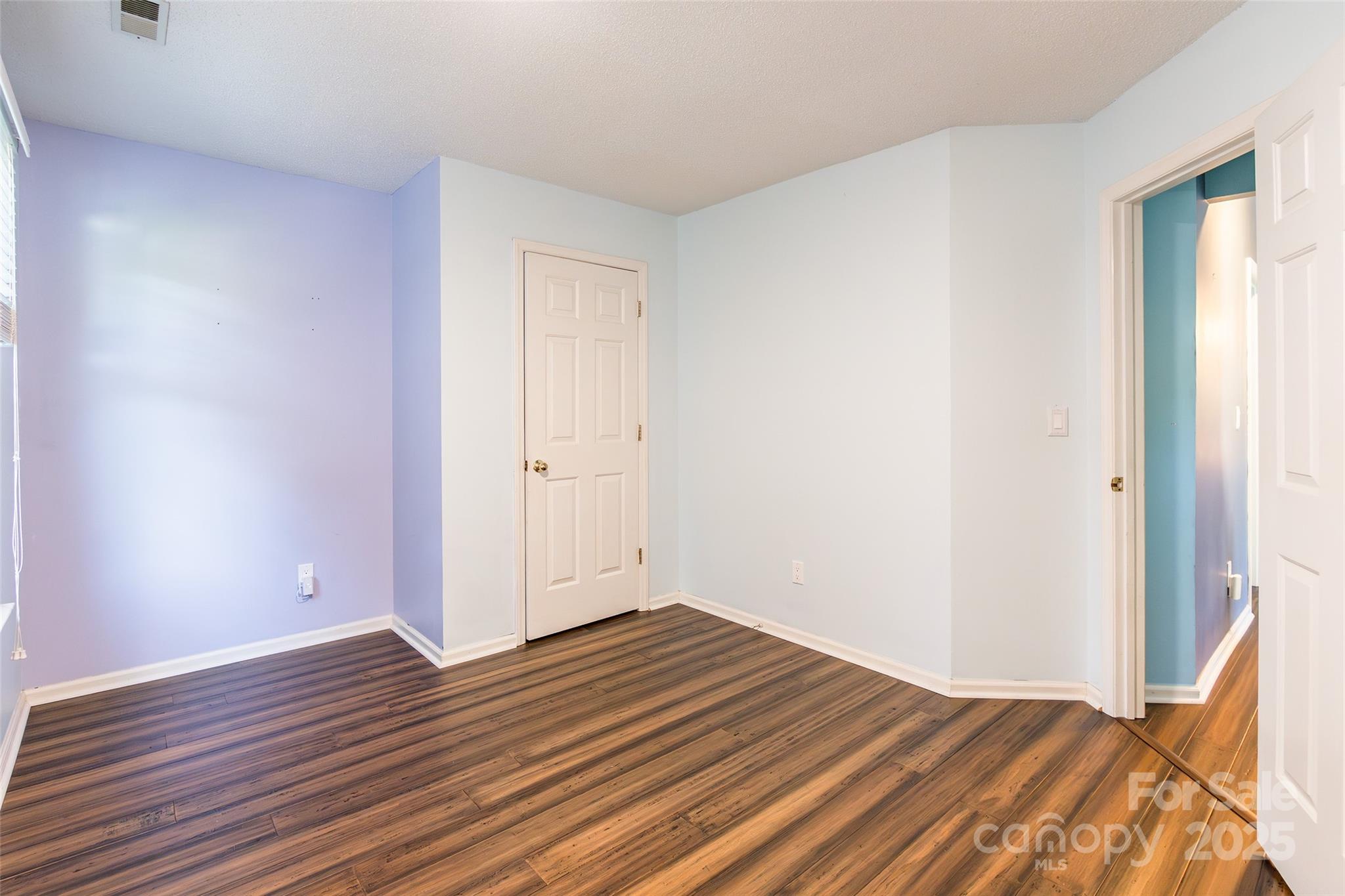 8909 Raven Park Drive Property Photo 31