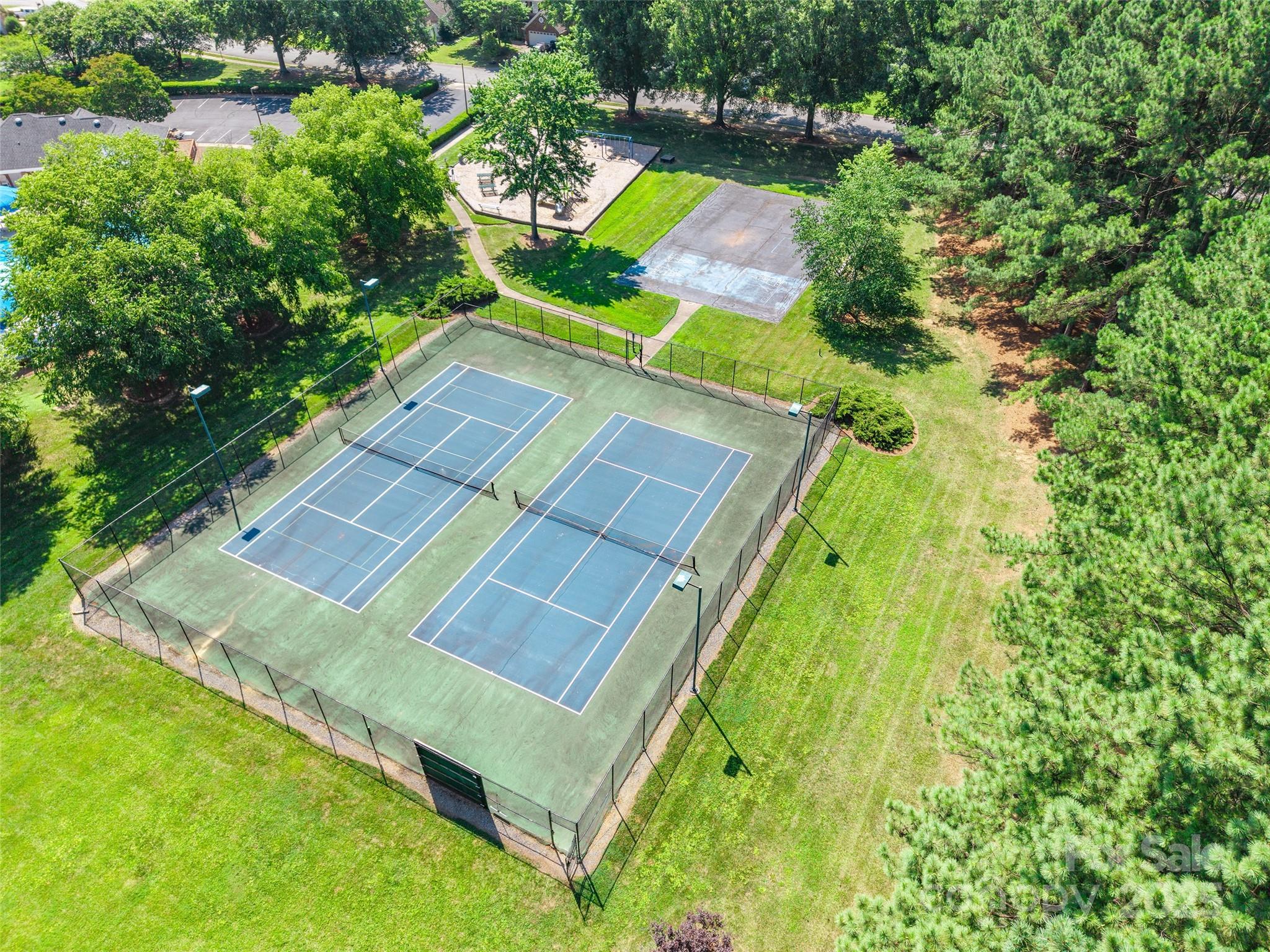 8909 Raven Park Drive Property Photo 45