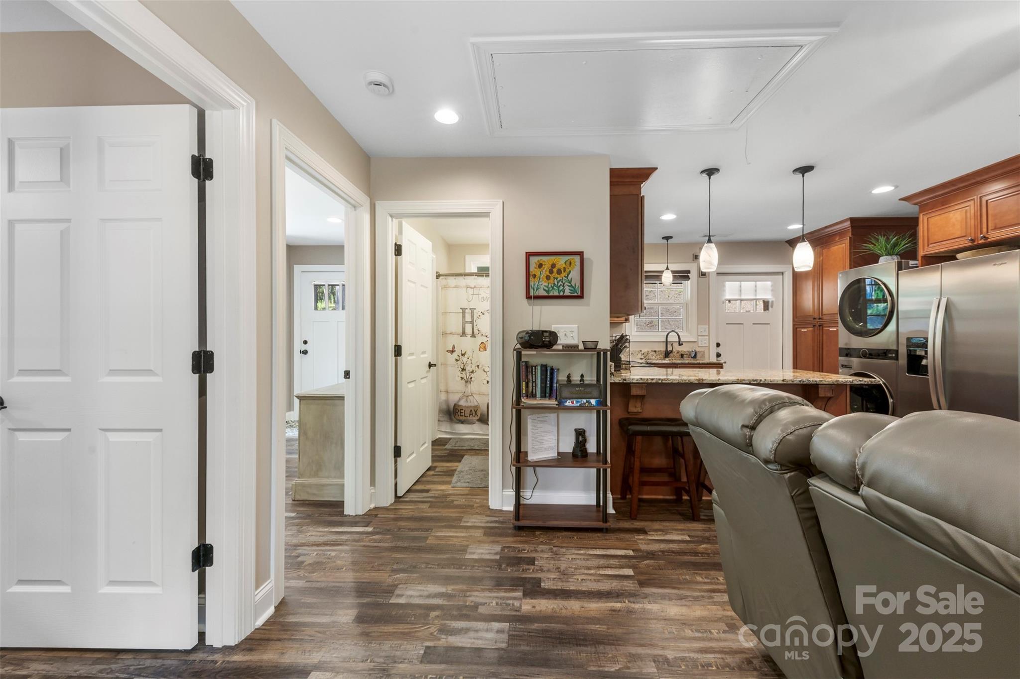 8333 Catawba Cove Drive 9 Property Photo 11