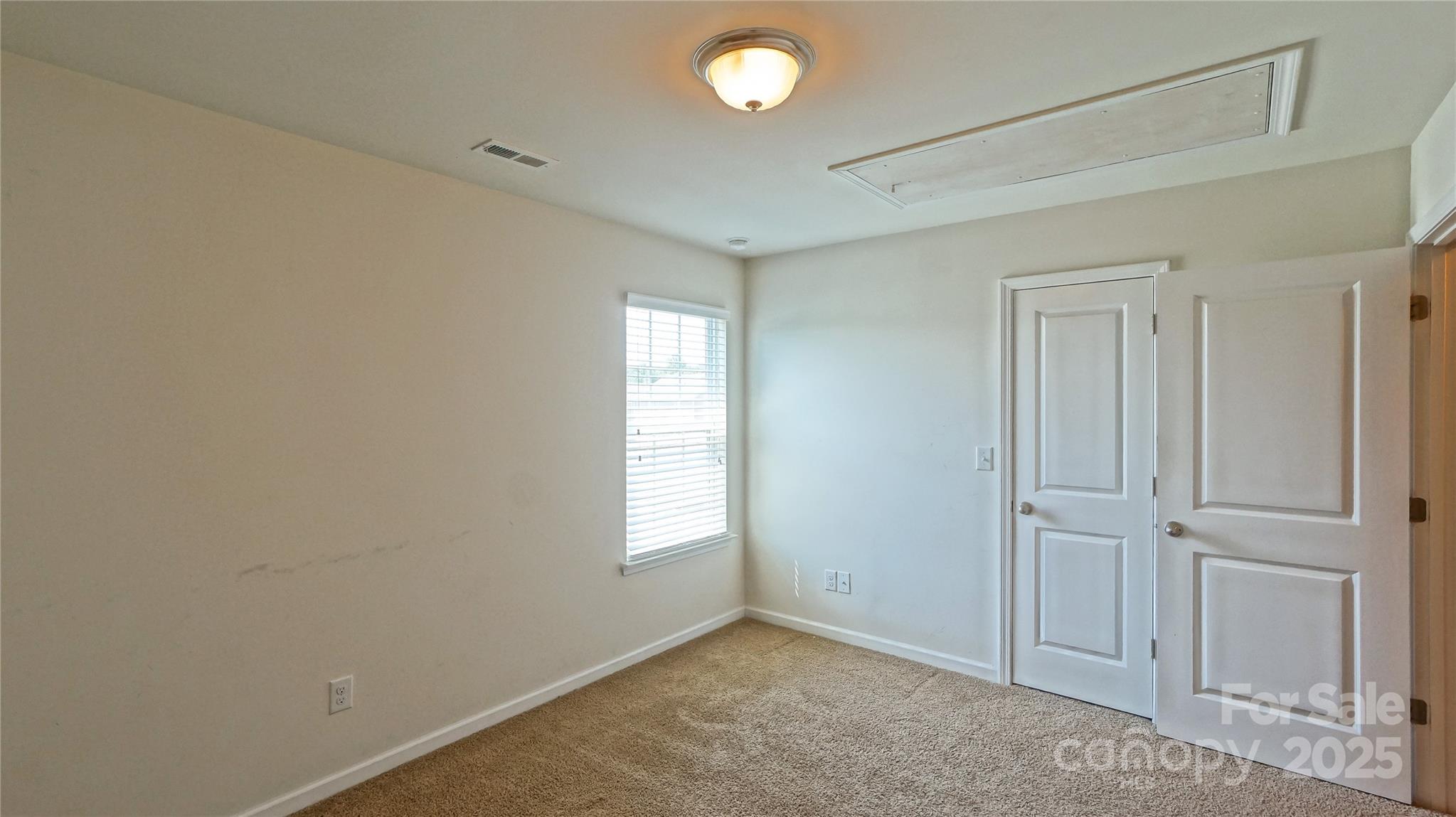 1130 Rock Haven Drive Property Photo 27