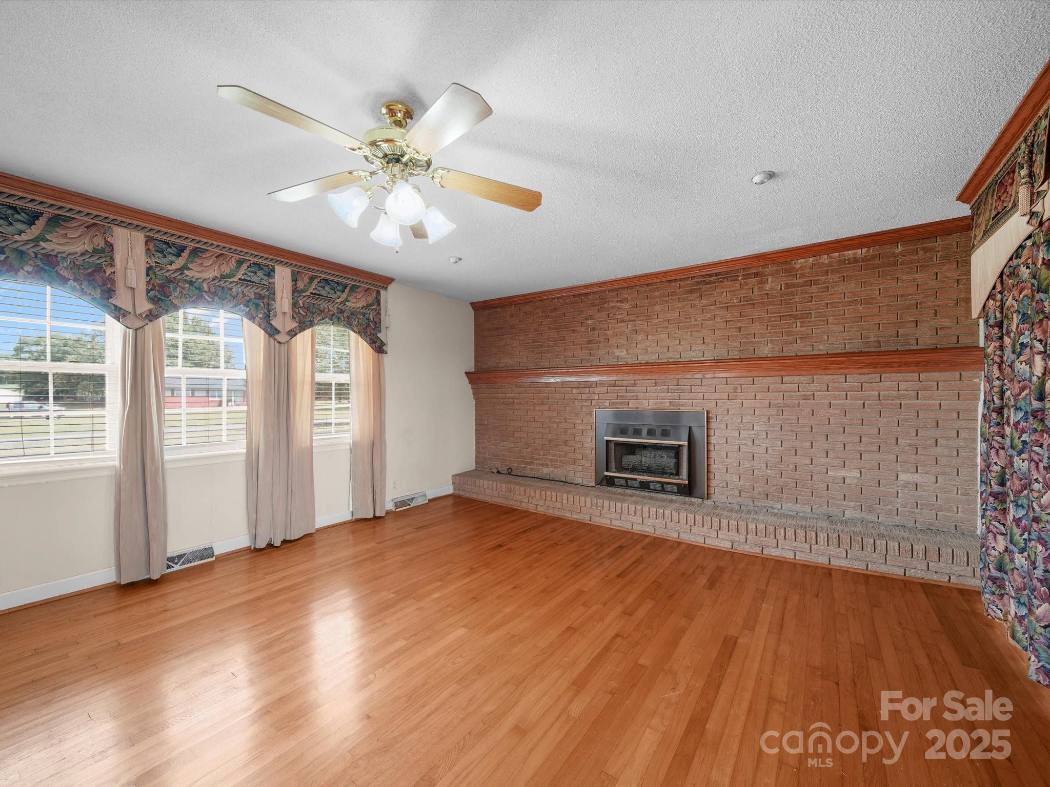 1497 White Store Road Property Photo 11