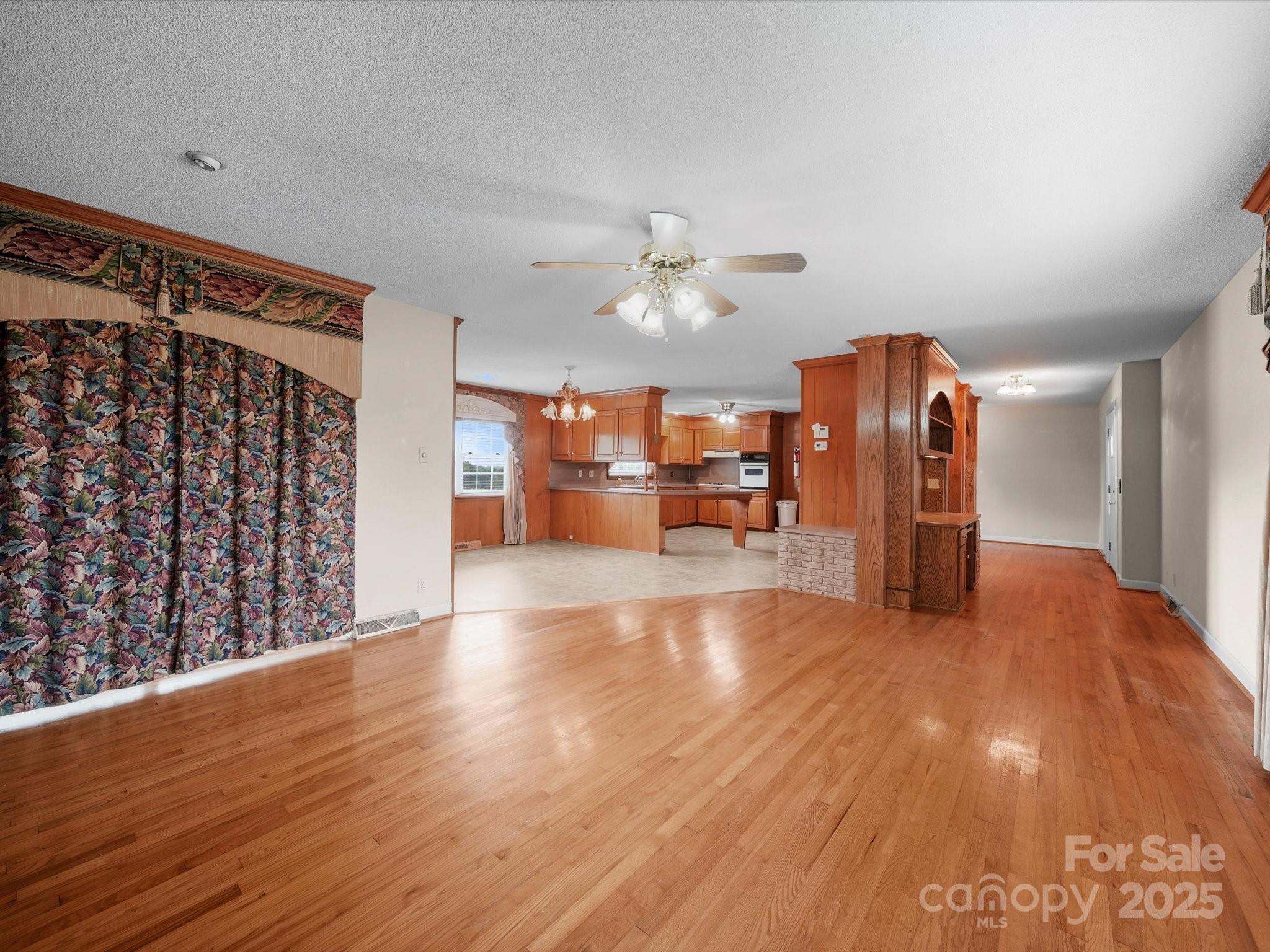 1497 White Store Road Property Photo 12