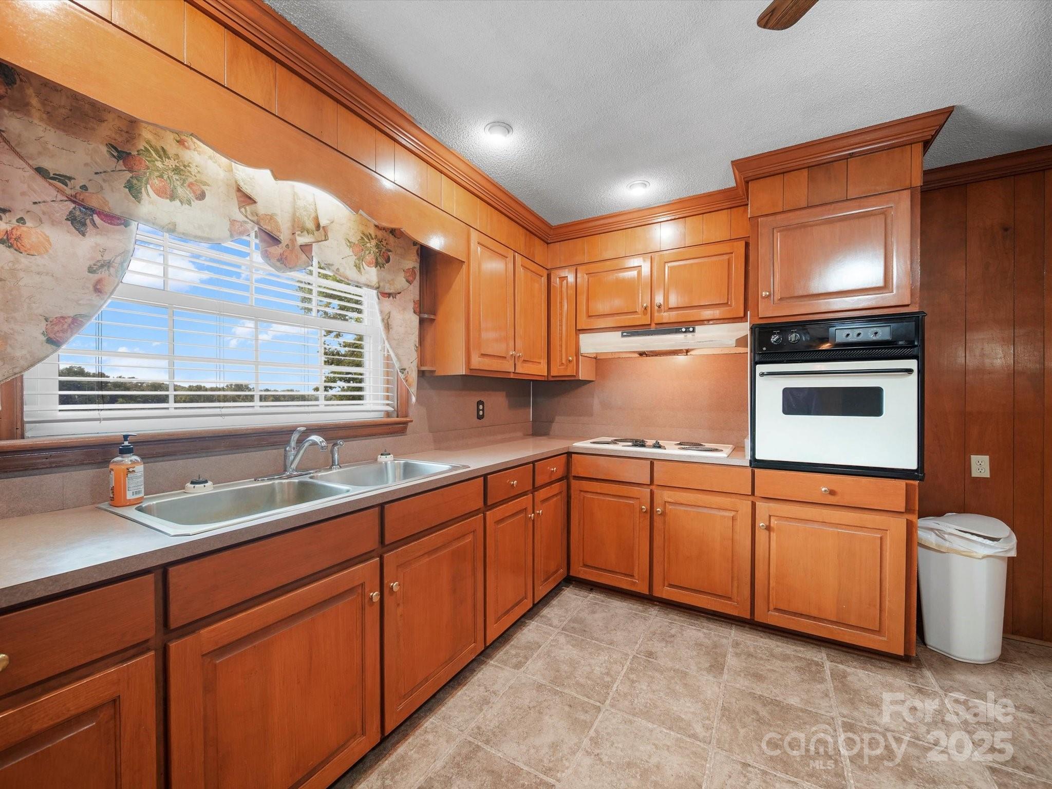 1497 White Store Road Property Photo 16