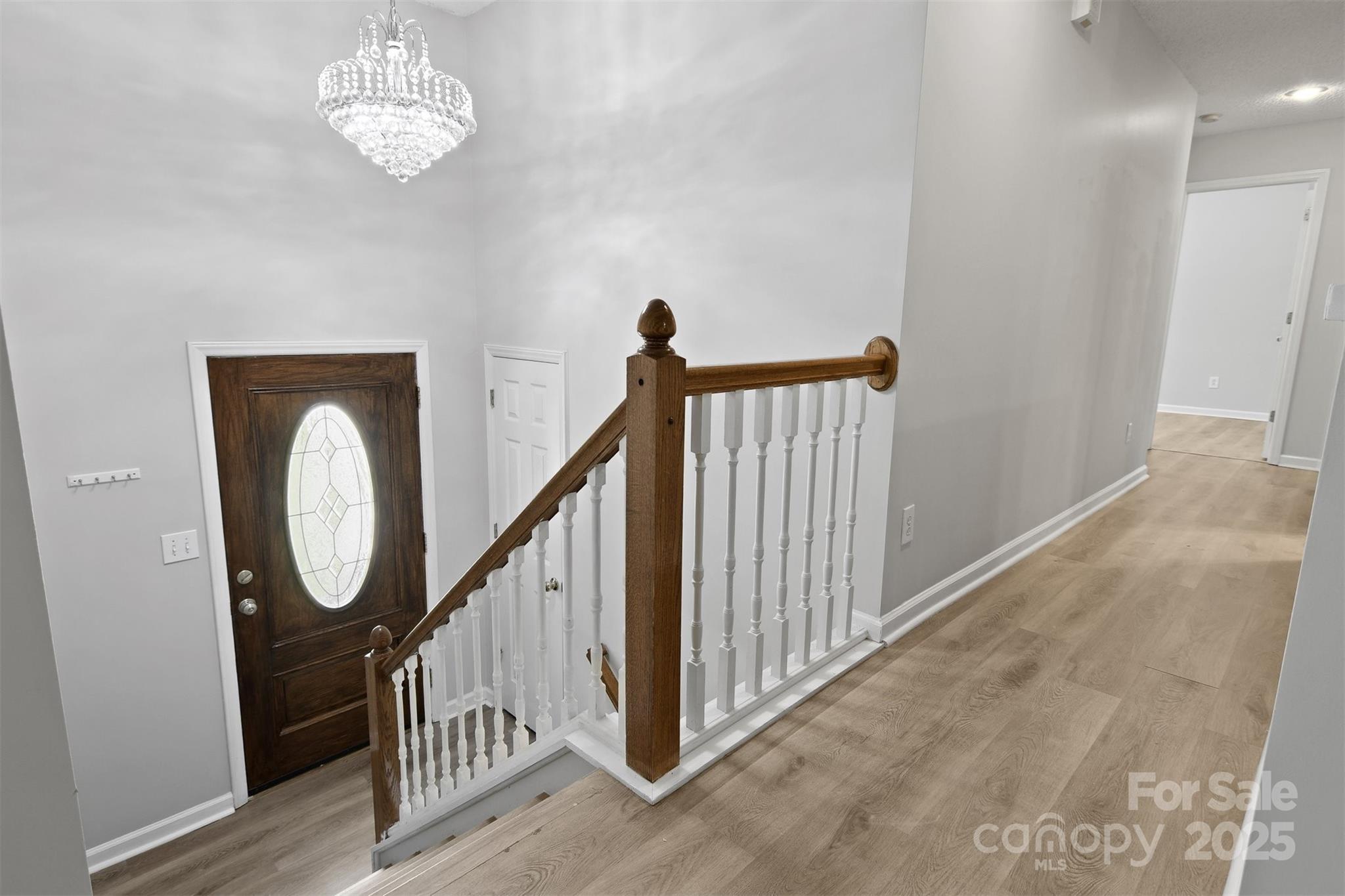 824 17th Avenue Drive Property Photo 4