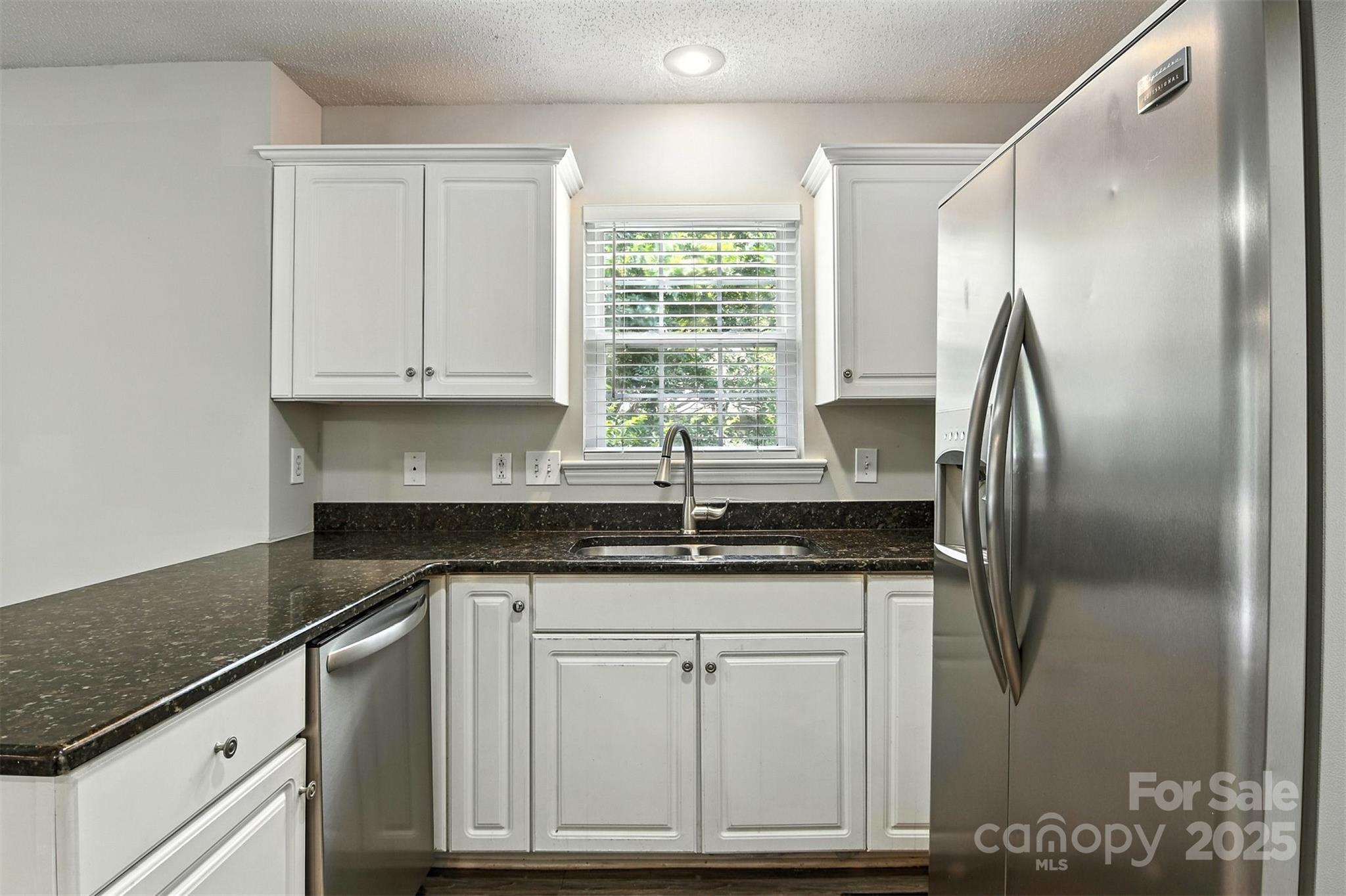 824 17th Avenue Drive Property Photo 15