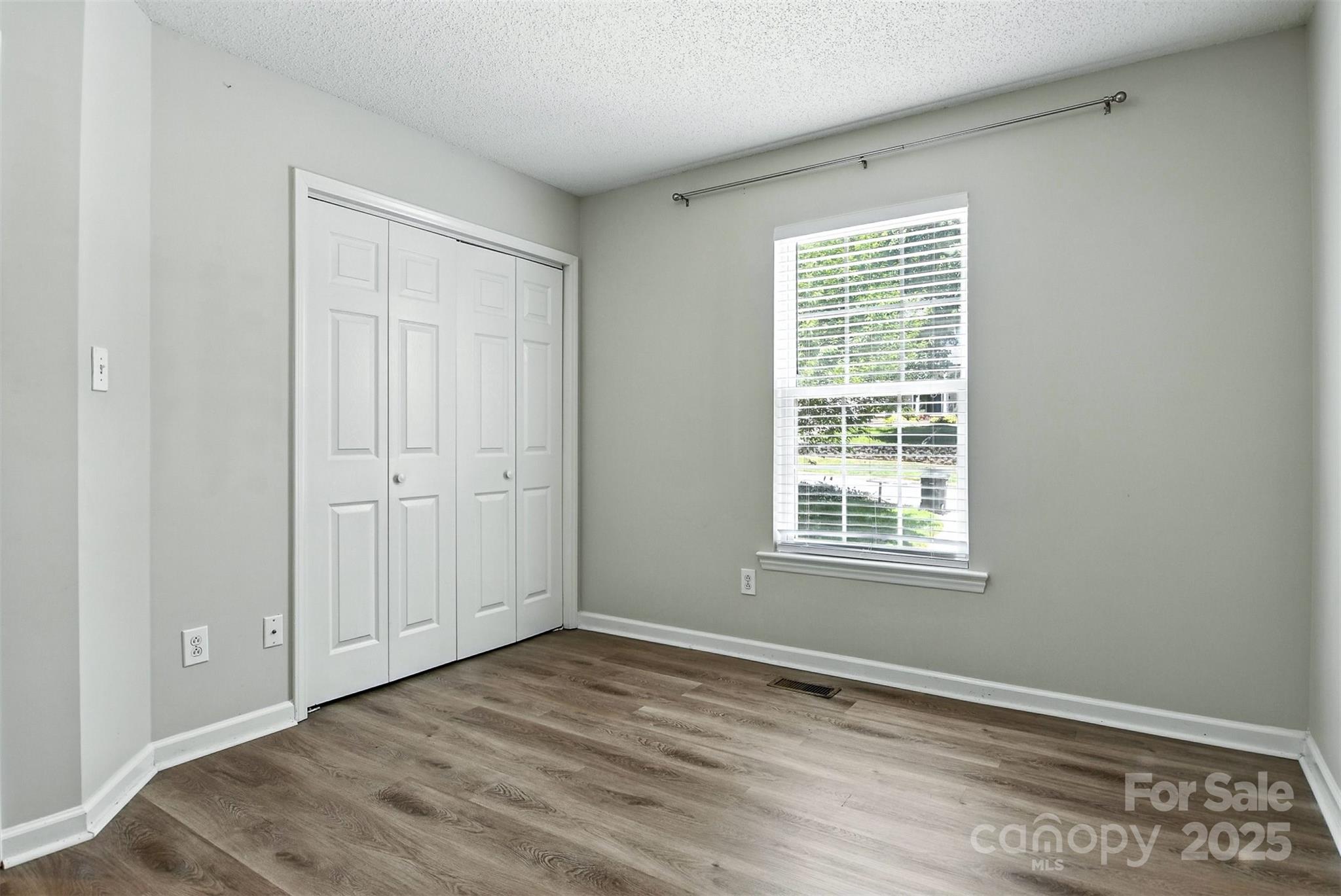 824 17th Avenue Drive Property Photo 29