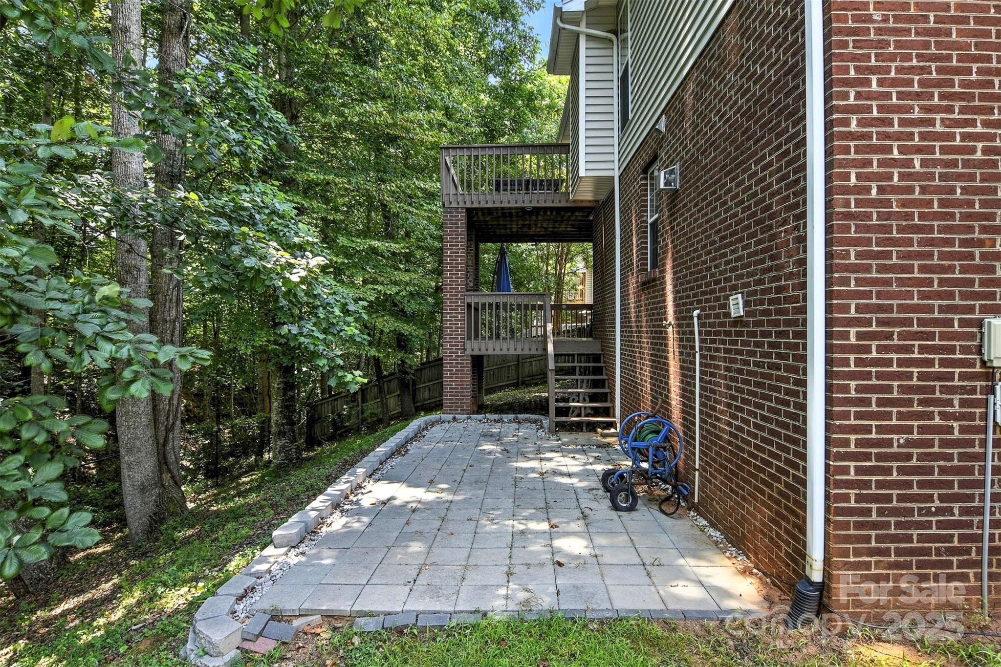 824 17th Avenue Drive Property Photo 38