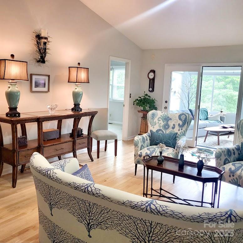 35 Cedarcliff Circle Property Photo 10