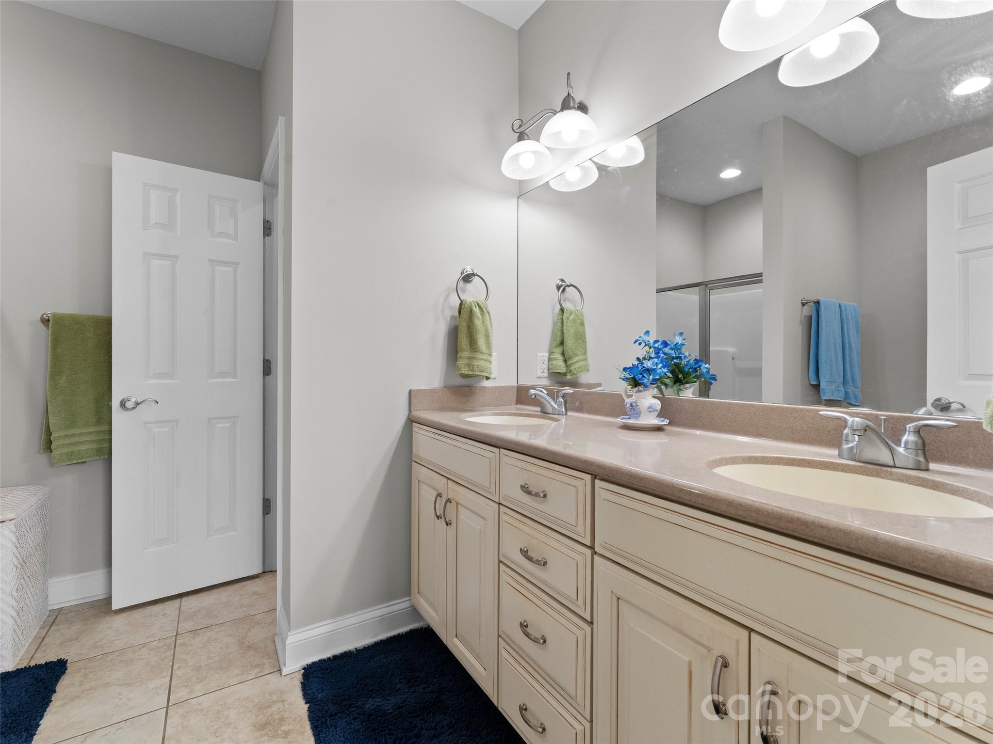 22 Florian Lane Property Photo 20