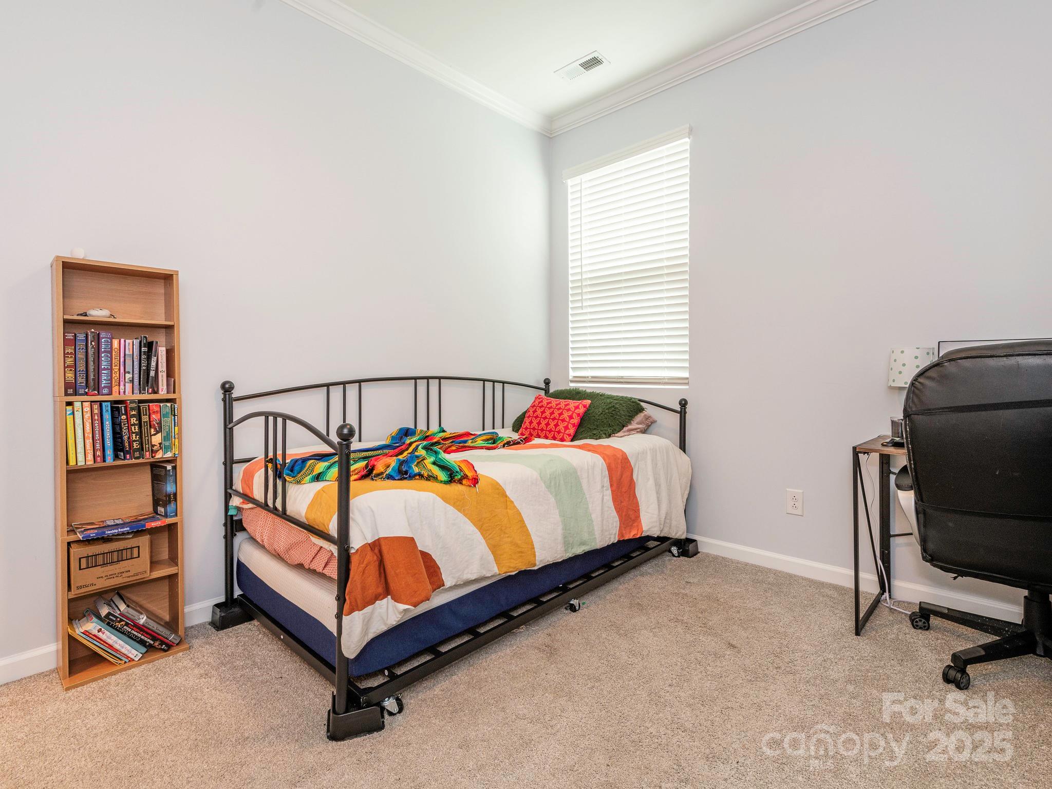 1711 Woodend Drive Property Photo 8