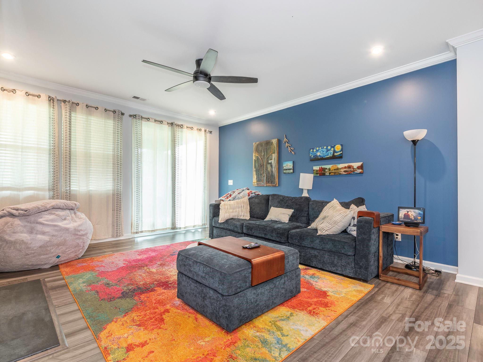 1711 Woodend Drive Property Photo 26
