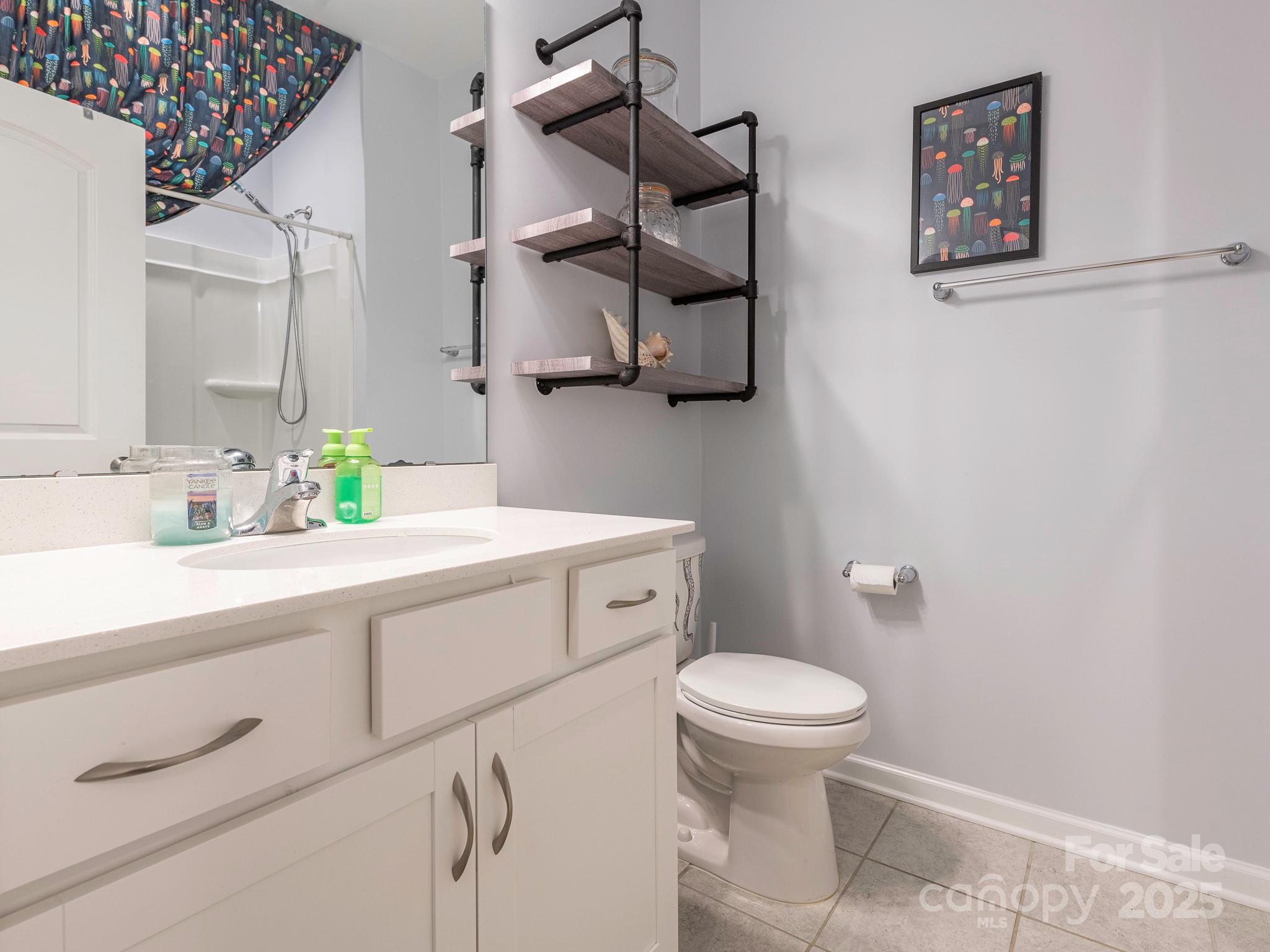 1711 Woodend Drive Property Photo 34