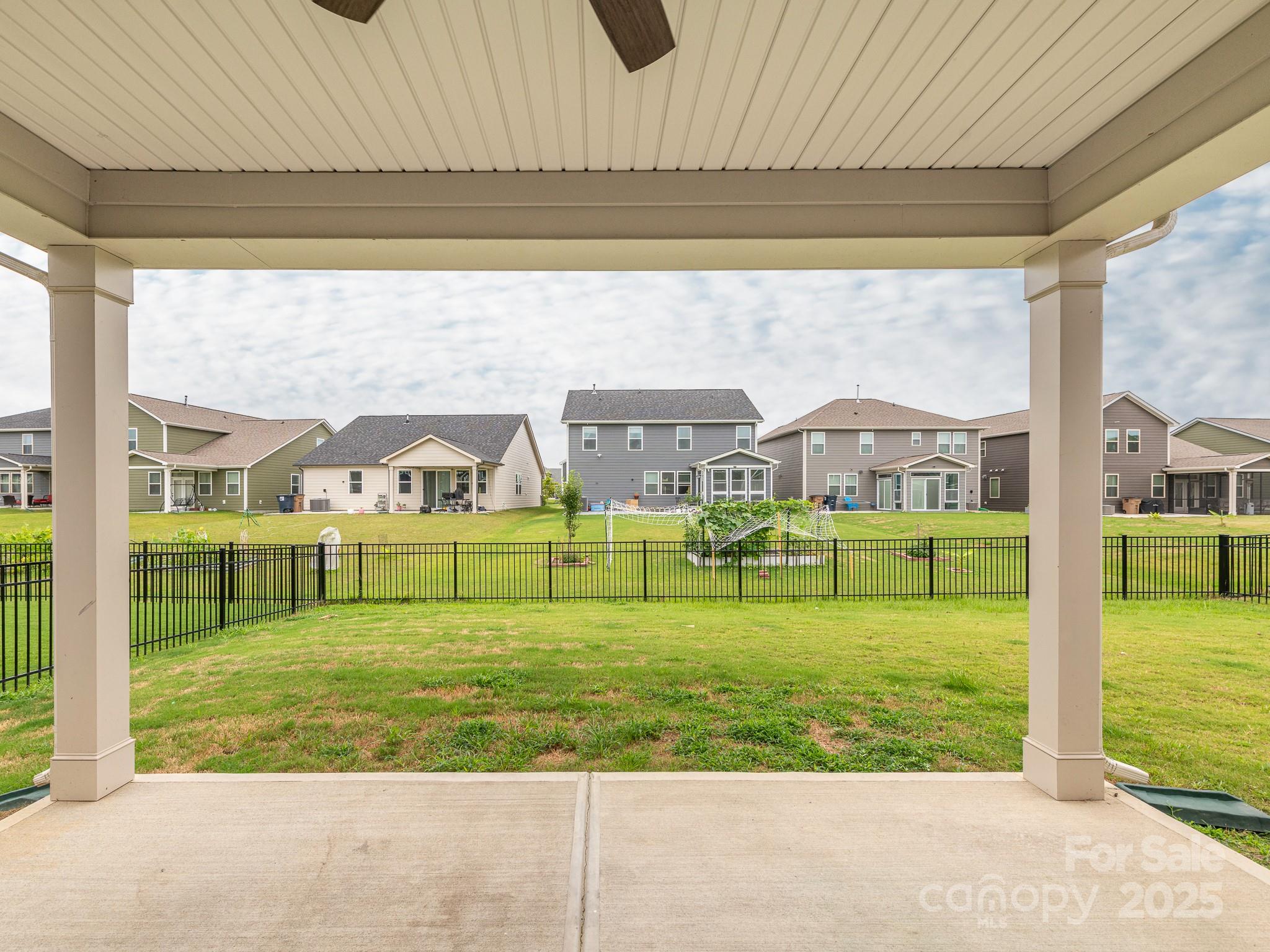 1711 Woodend Drive Property Photo 39