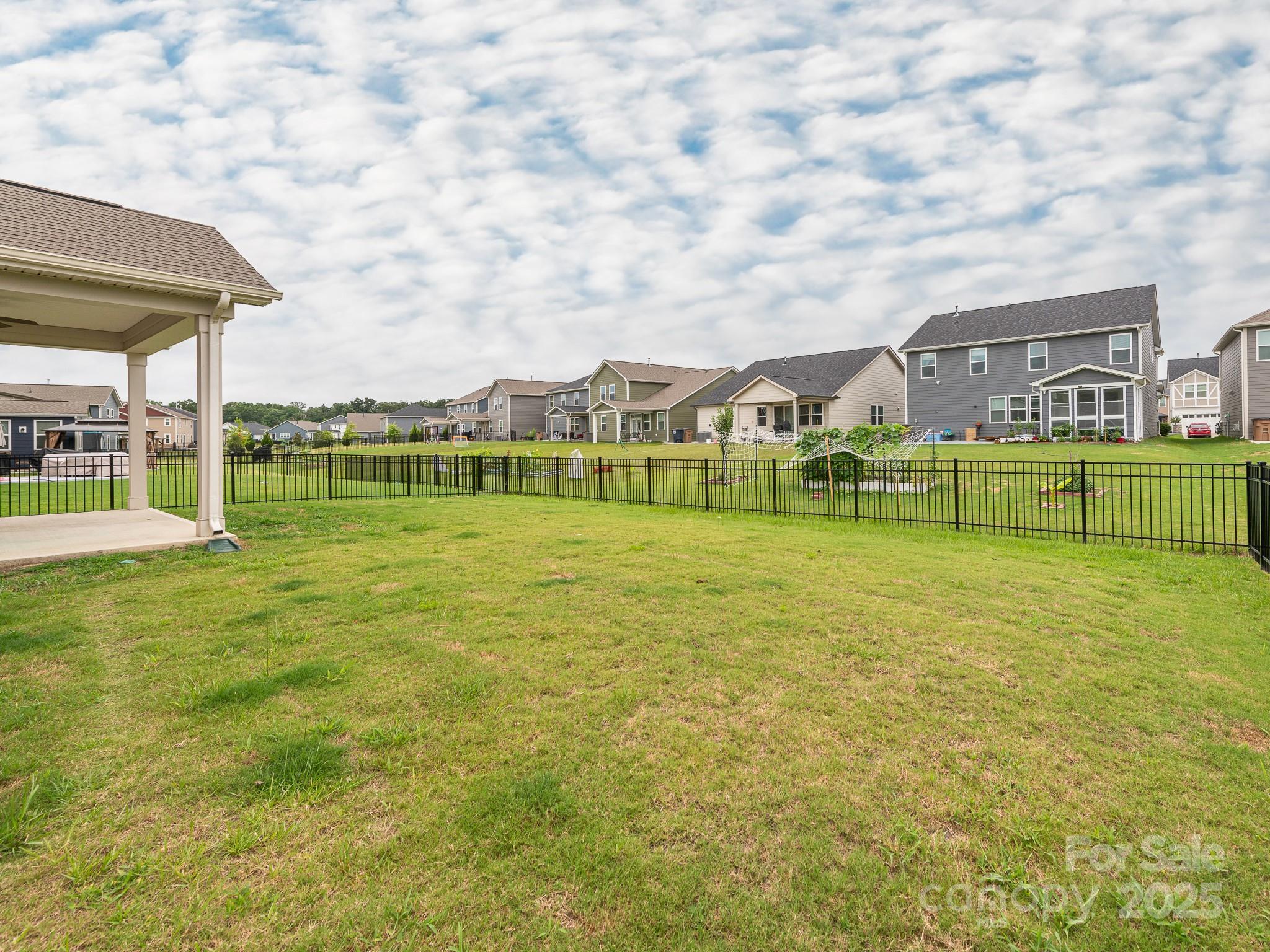 1711 Woodend Drive Property Photo 48