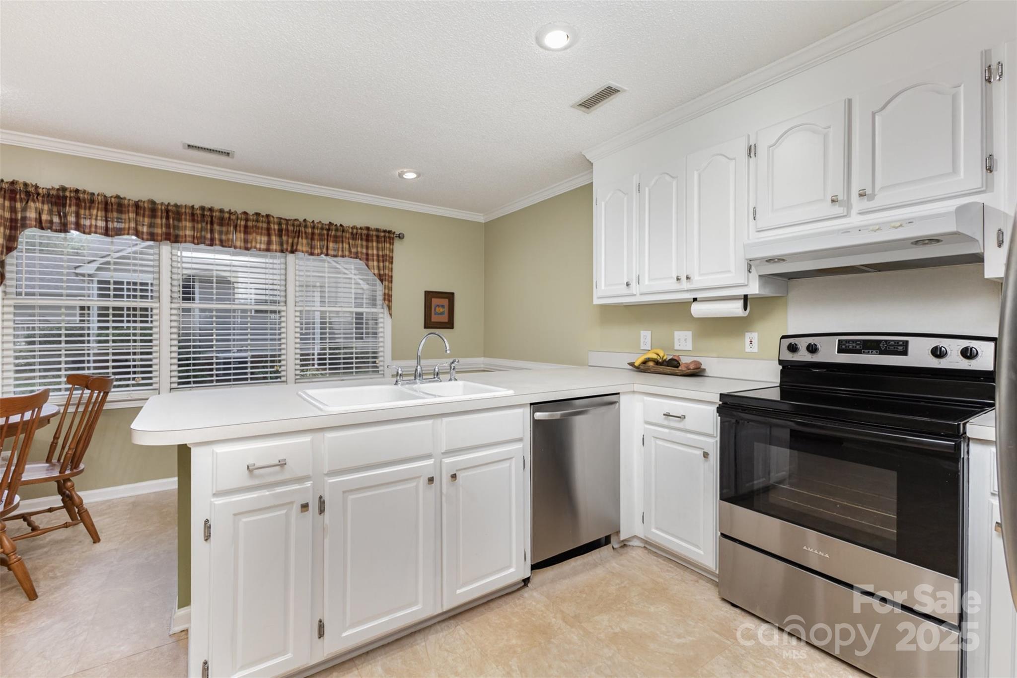 101 Citation Lane Property Photo 19