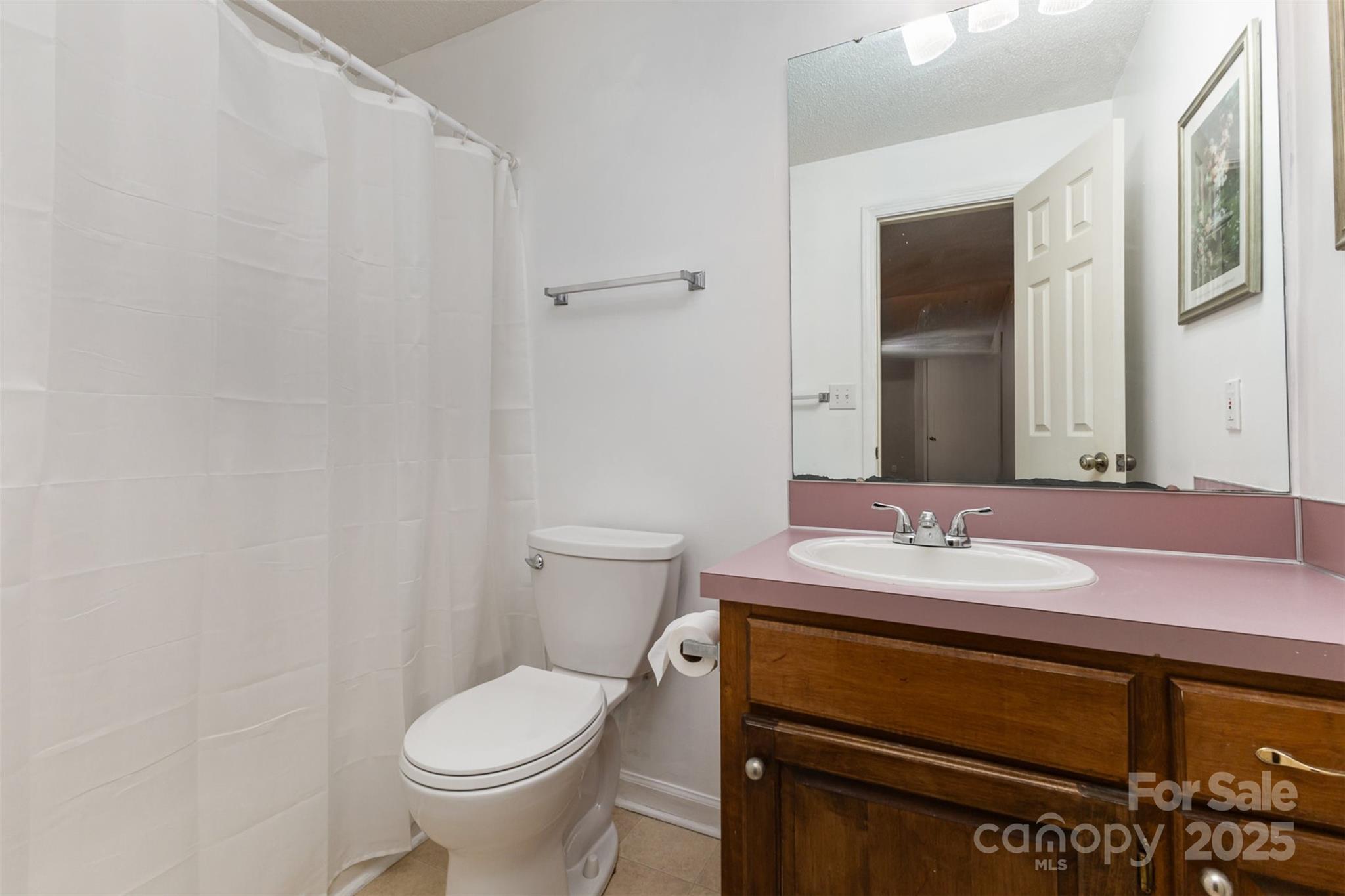 101 Citation Lane Property Photo 33