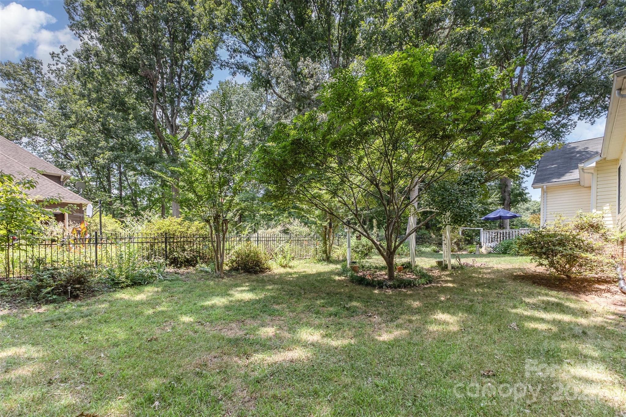101 Citation Lane Property Photo 40