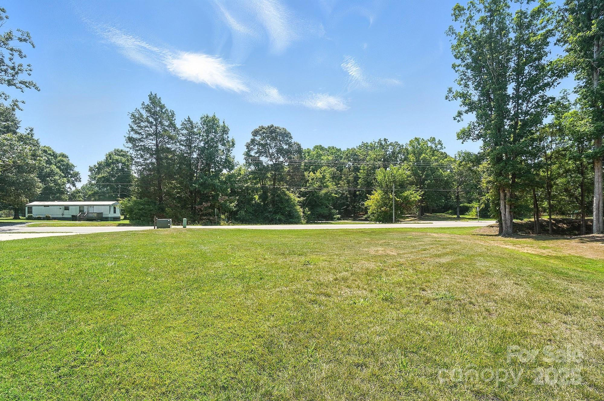 3907 Morgan Mill Road Property Photo 3