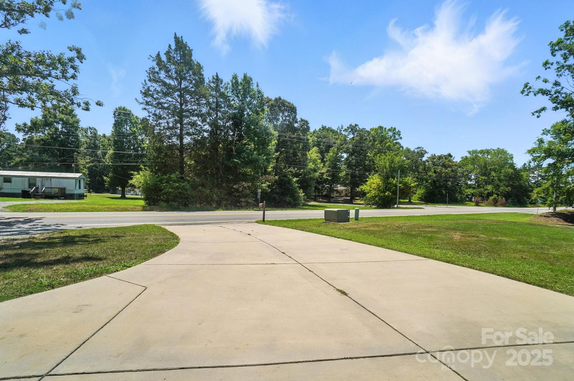 3907 Morgan Mill Road Property Photo 6