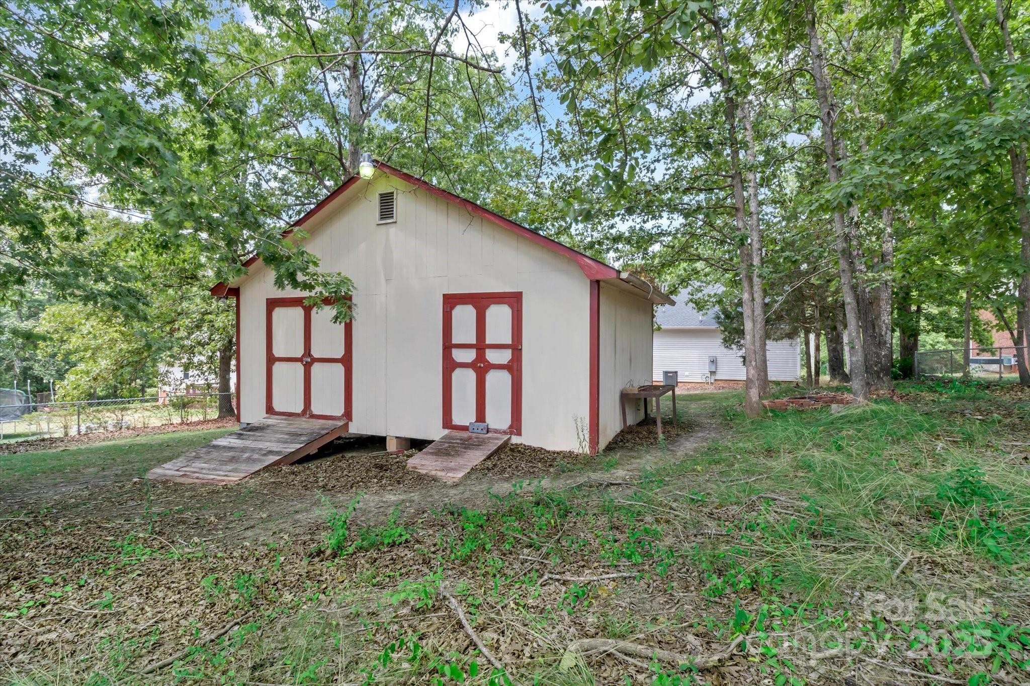 1447 Carmel Road Property Photo 13