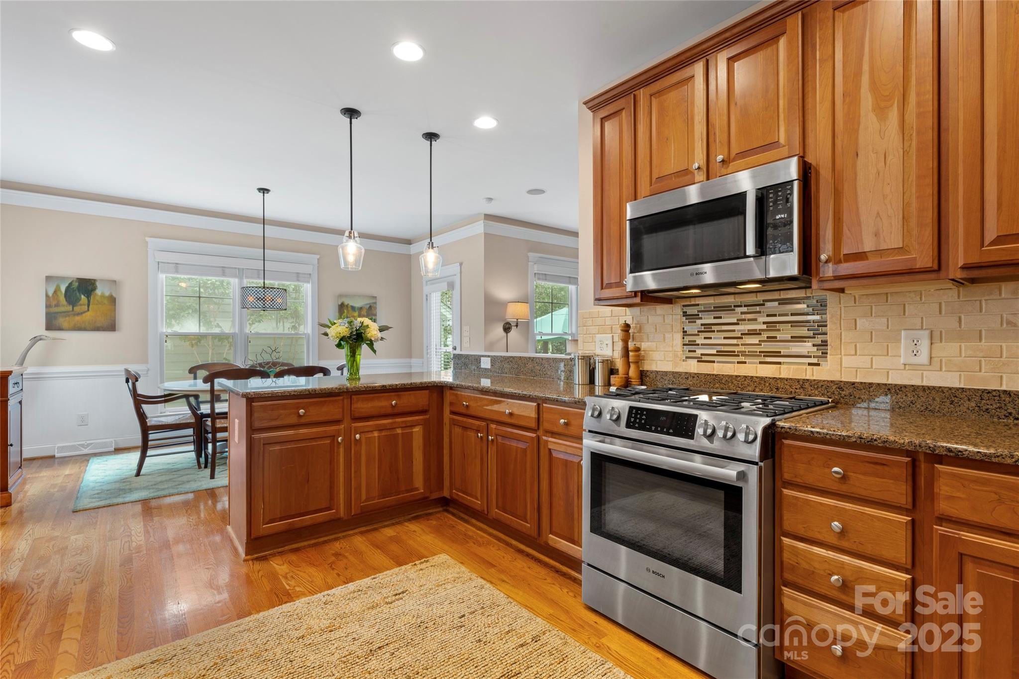 9651 Alma Blount Boulevard Property Photo 14