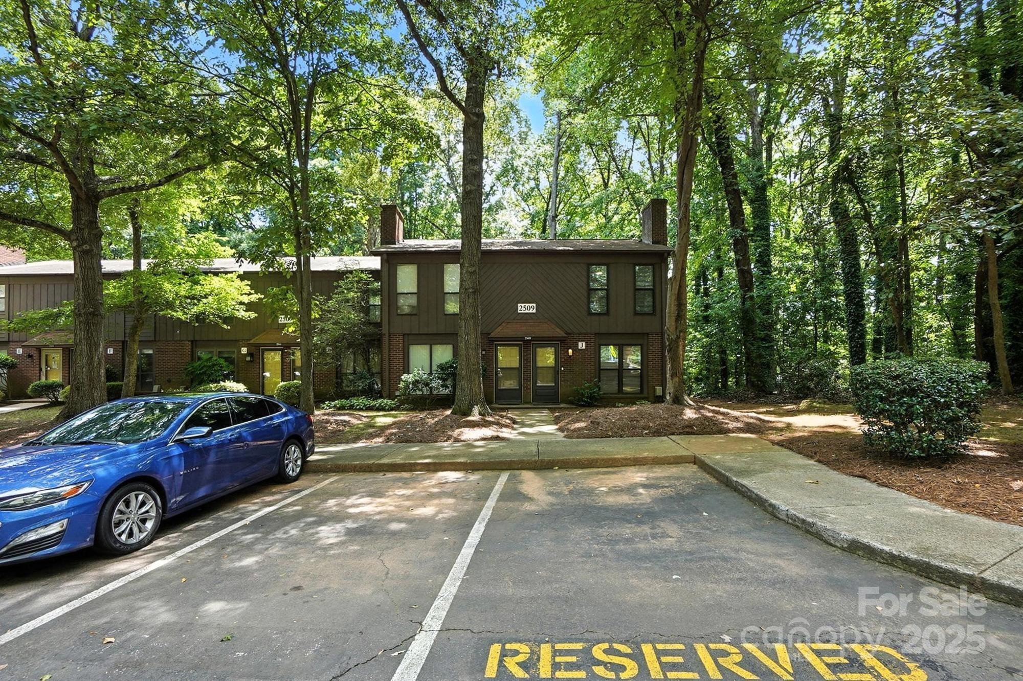 2509 Kilborne Drive J Property Photo 3