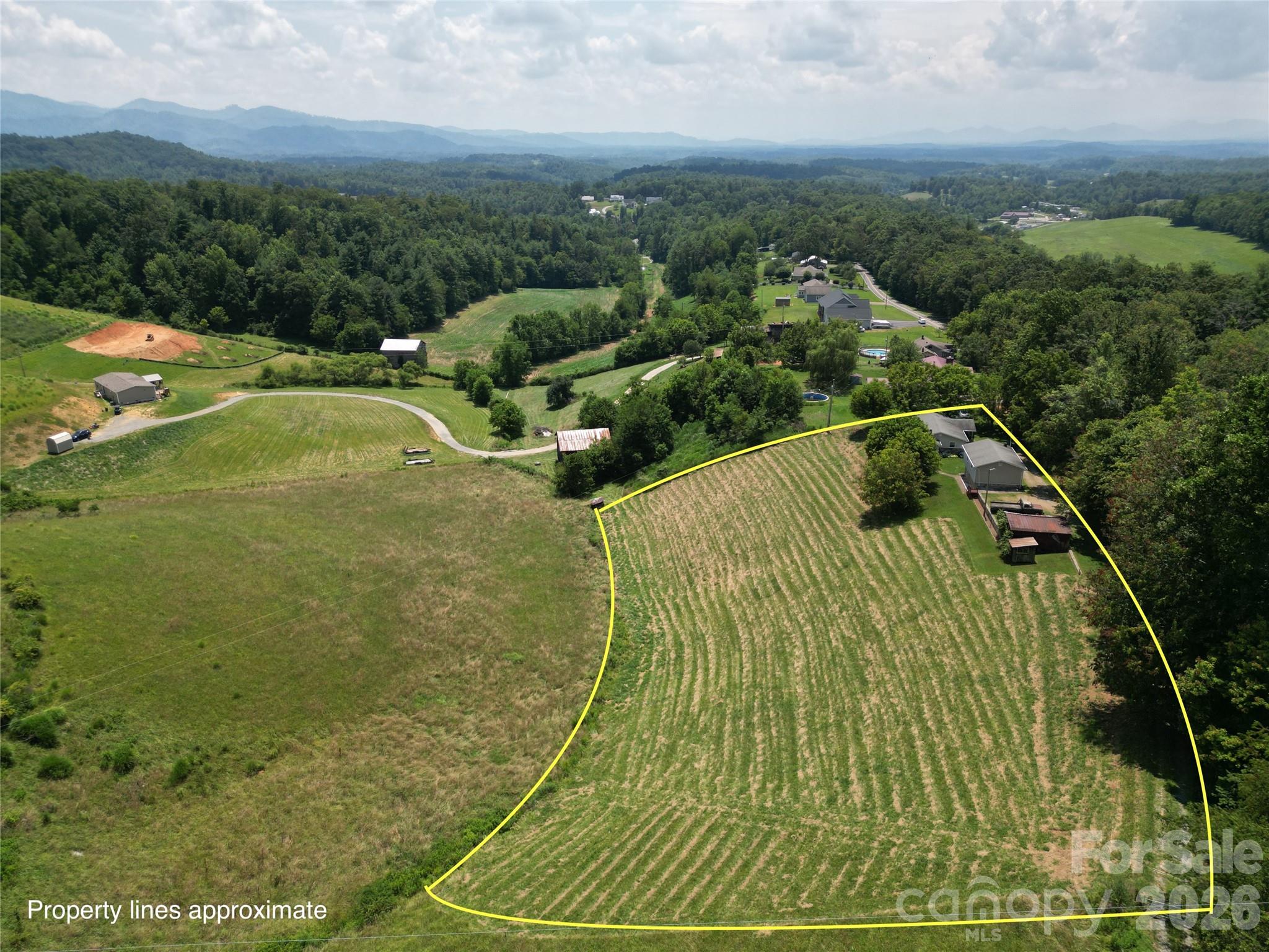 560 Bailey Mountain Road Property Photo 7