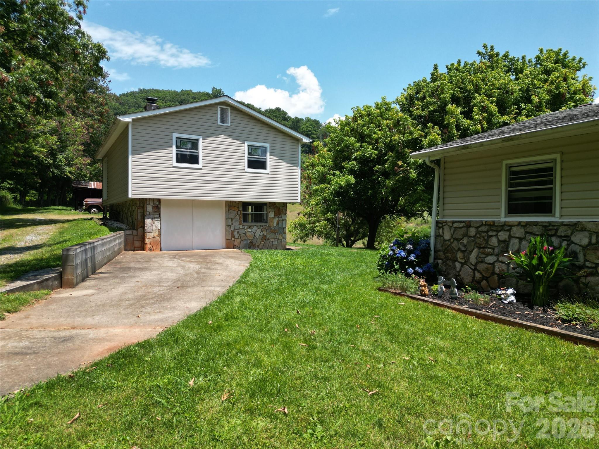 560 Bailey Mountain Road Property Photo 26