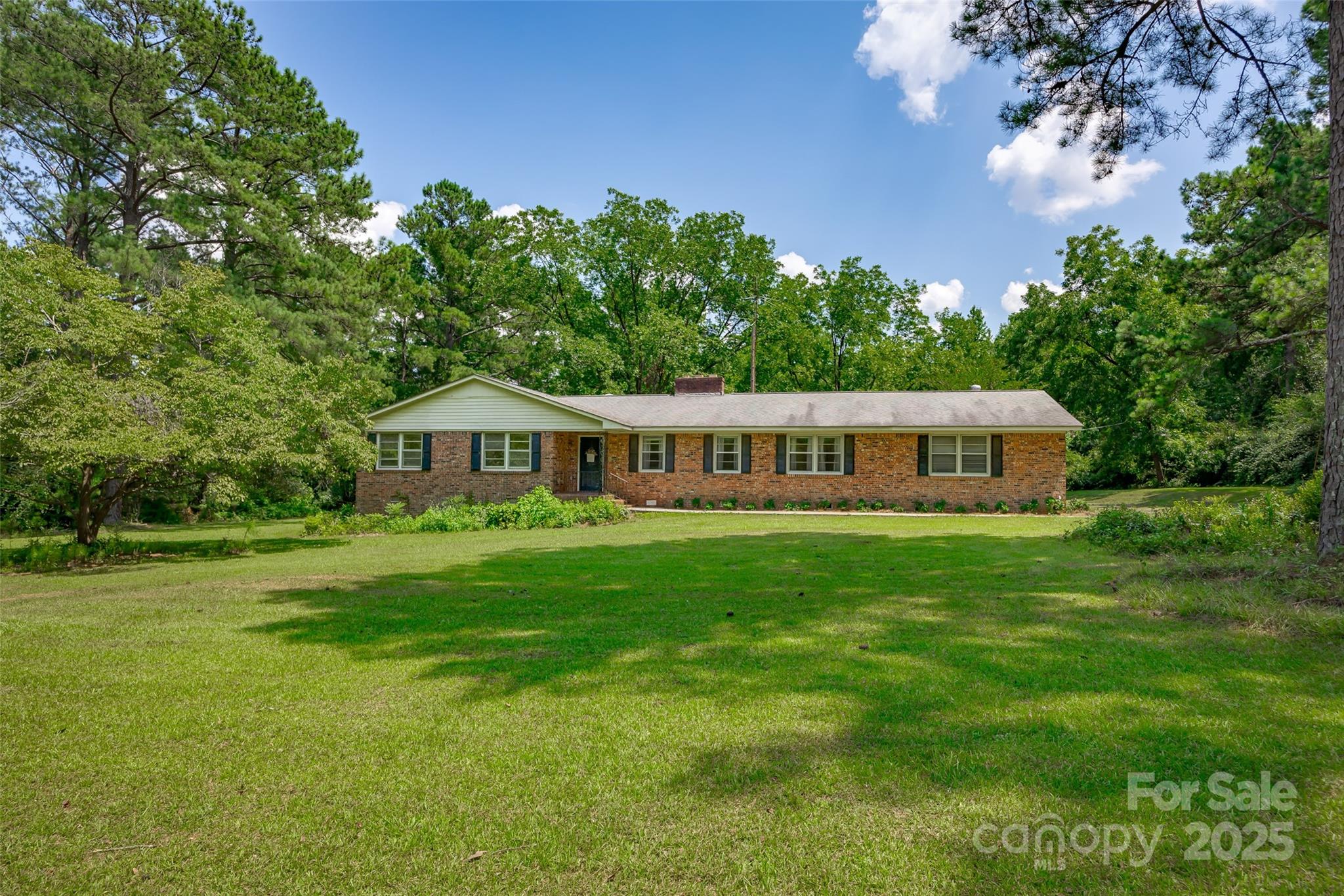 904 State Highway 200 Highway Property Photo 1