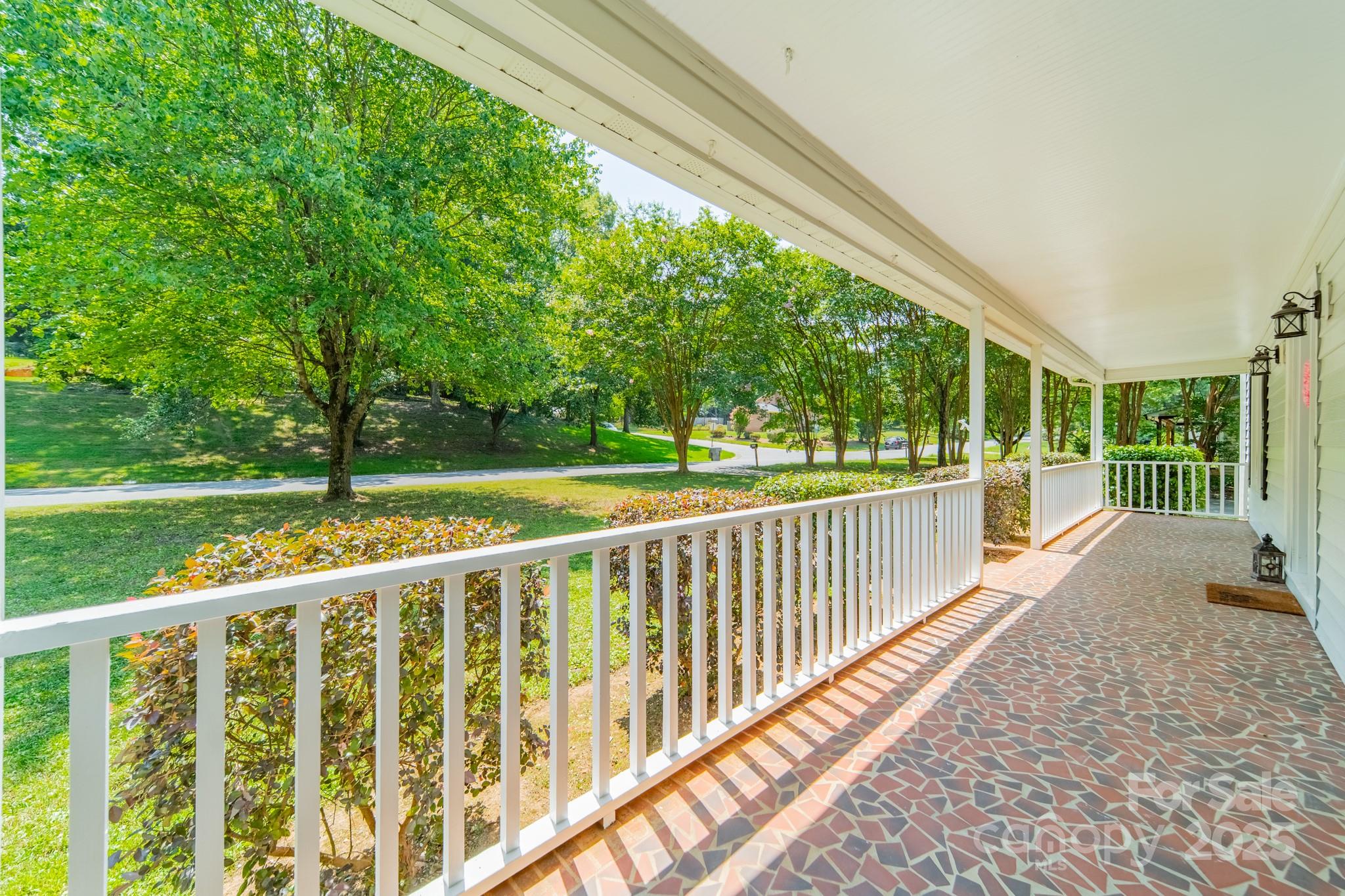 7309 Leesburg Road Property Photo 4