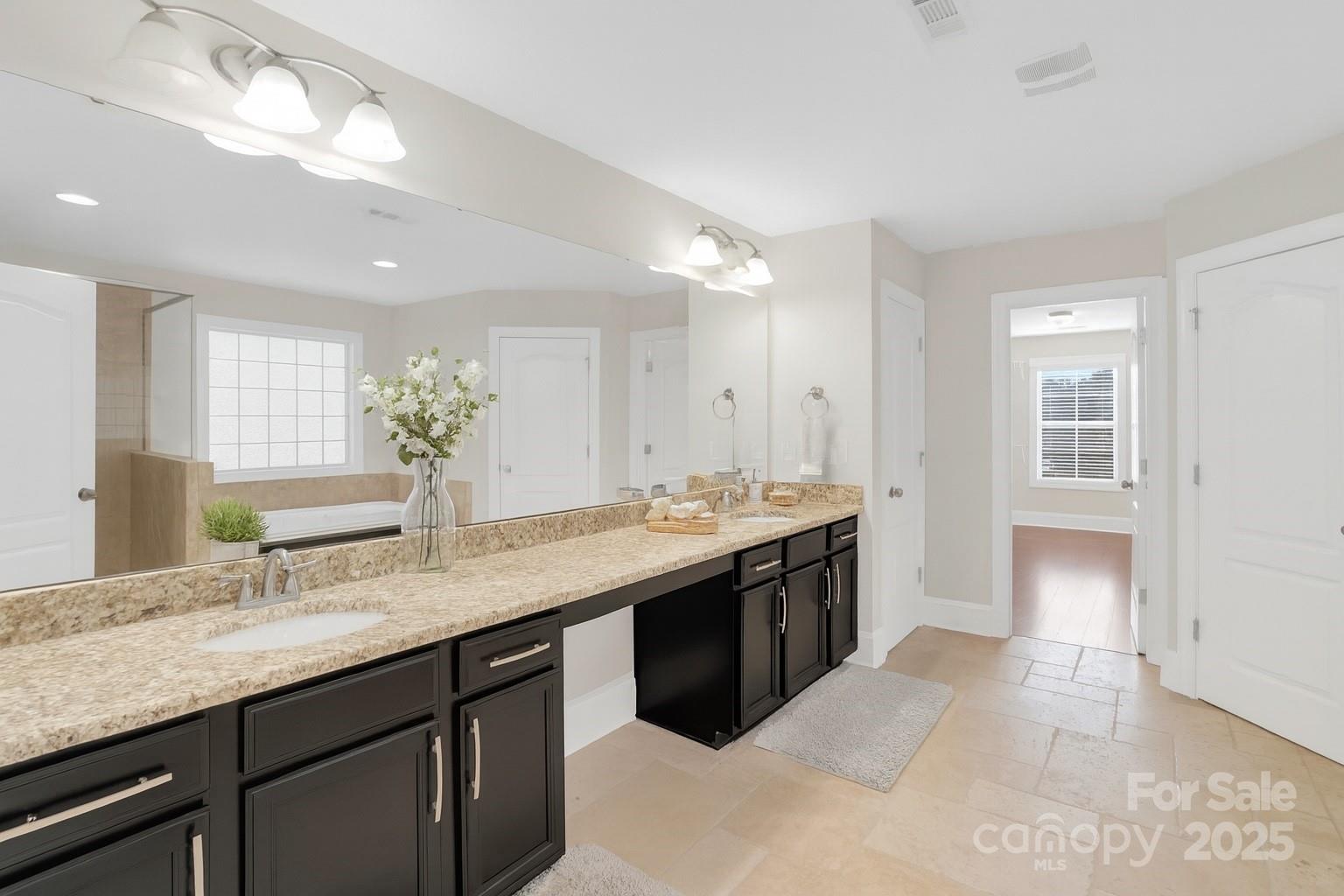 12515 Hashanli Place Property Photo 13