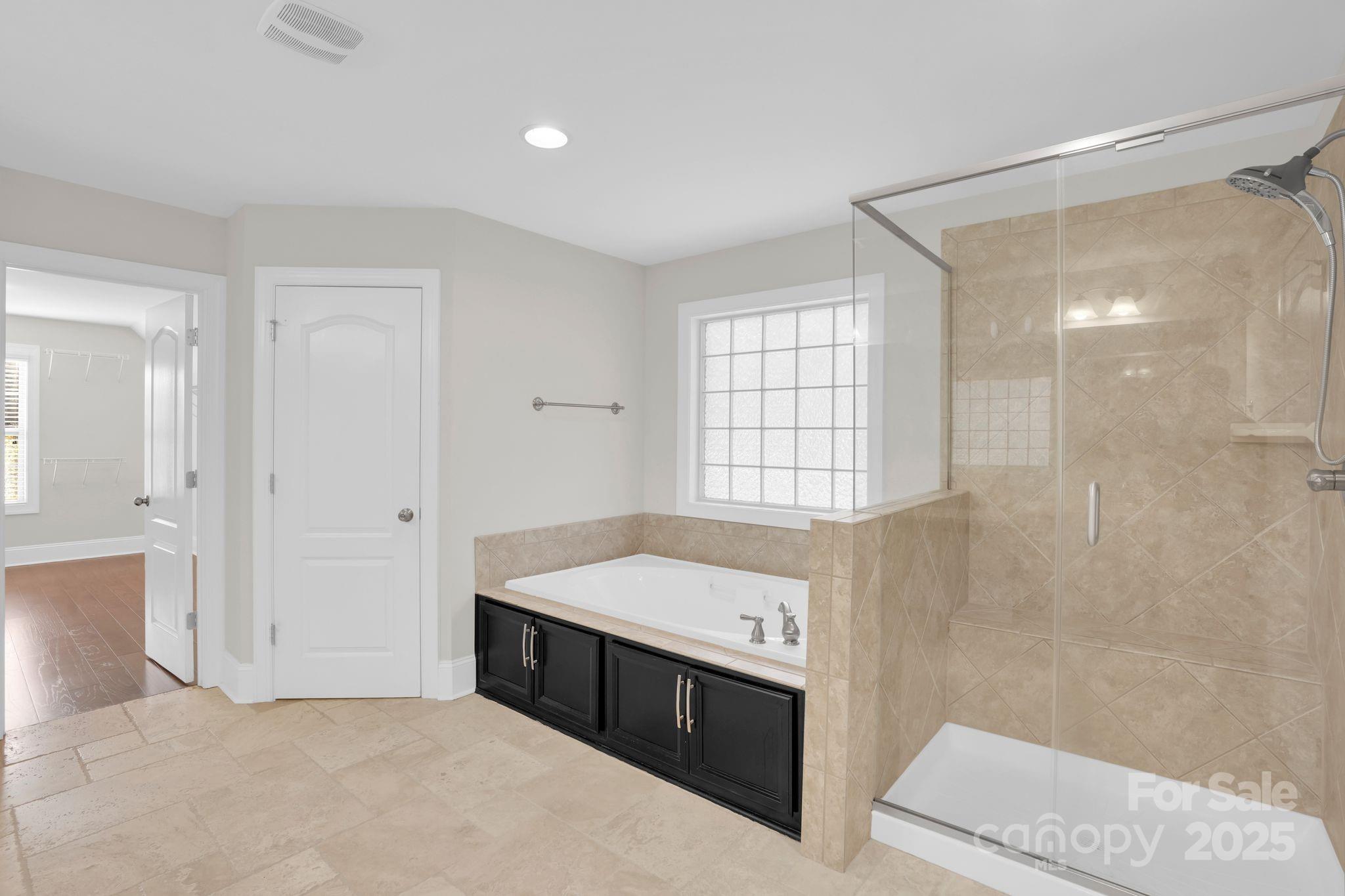 12515 Hashanli Place Property Photo 15
