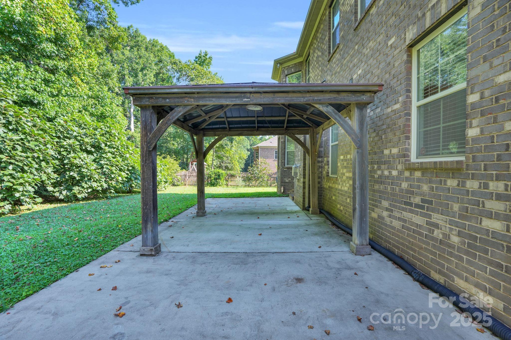 12515 Hashanli Place Property Photo 30