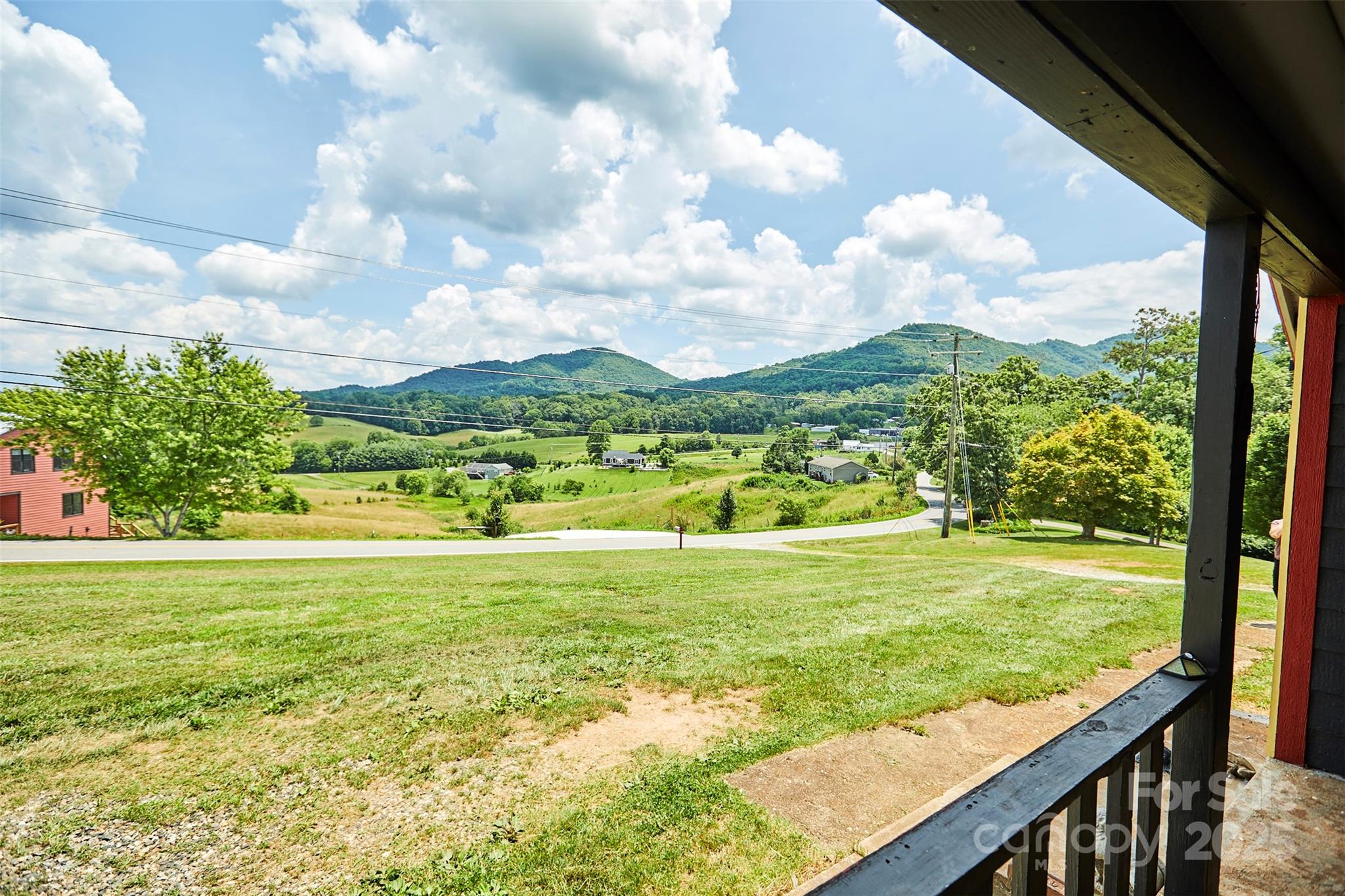 529 Old Newfound Road Property Photo 9