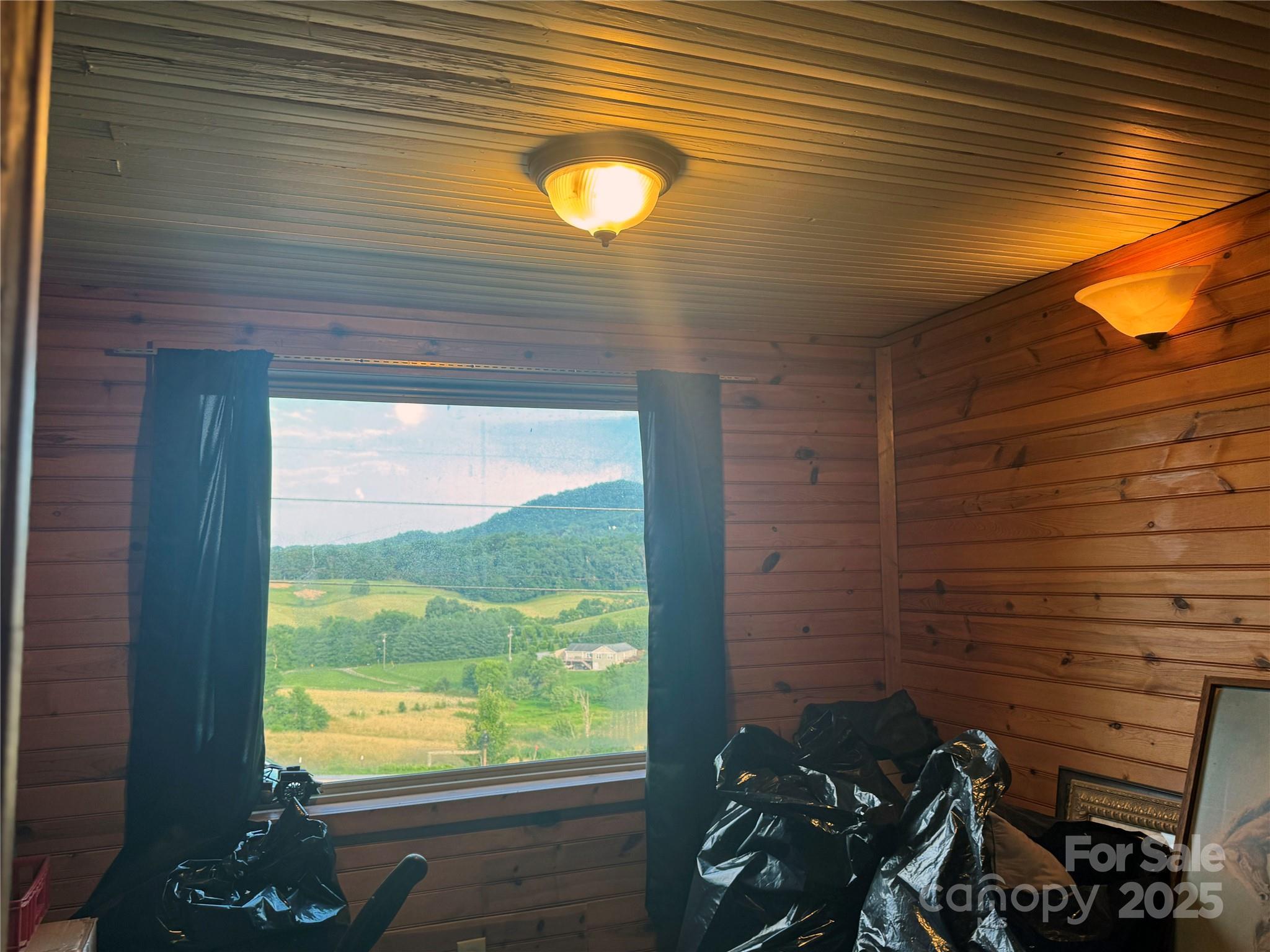 529 Old Newfound Road Property Photo 32