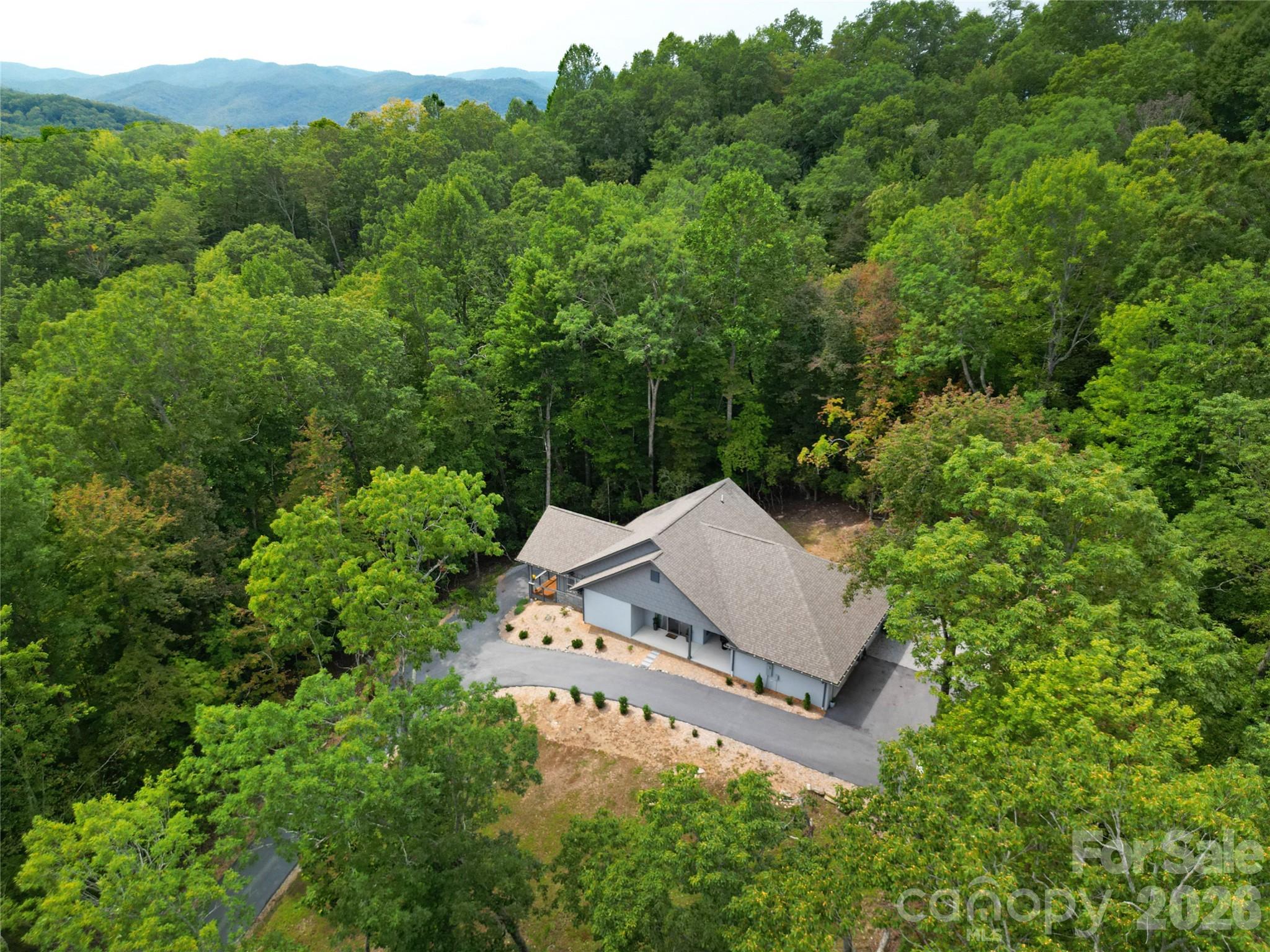 151 Unoga Court Property Photo 7