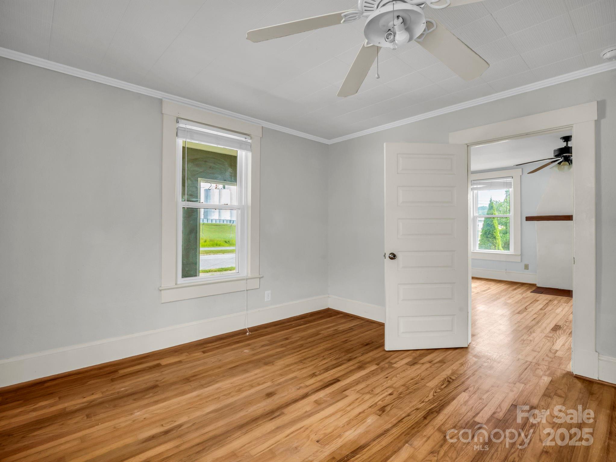 118 Railroad Avenue Property Photo 20
