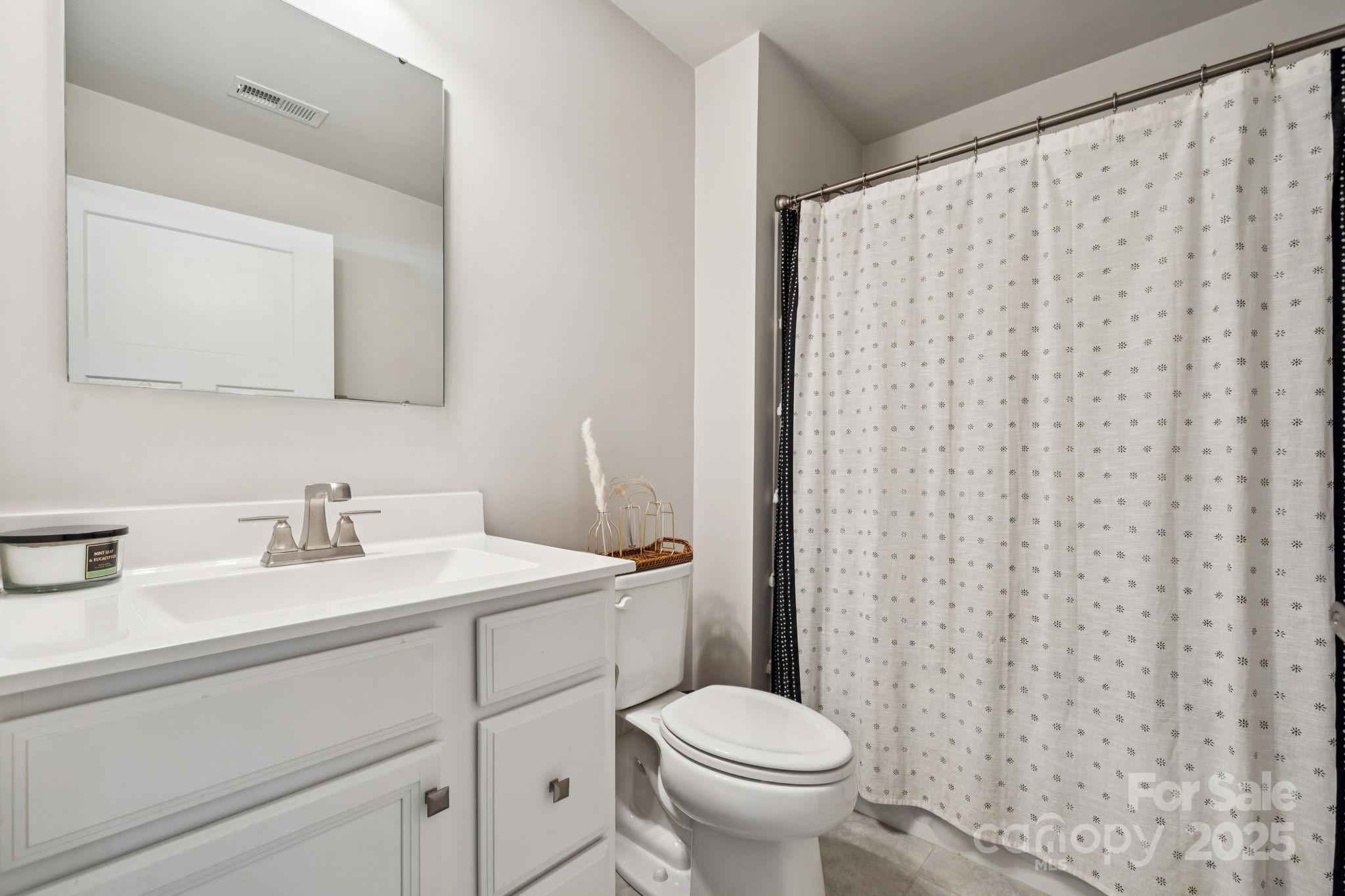 6013 Bellastead Drive Property Photo 25