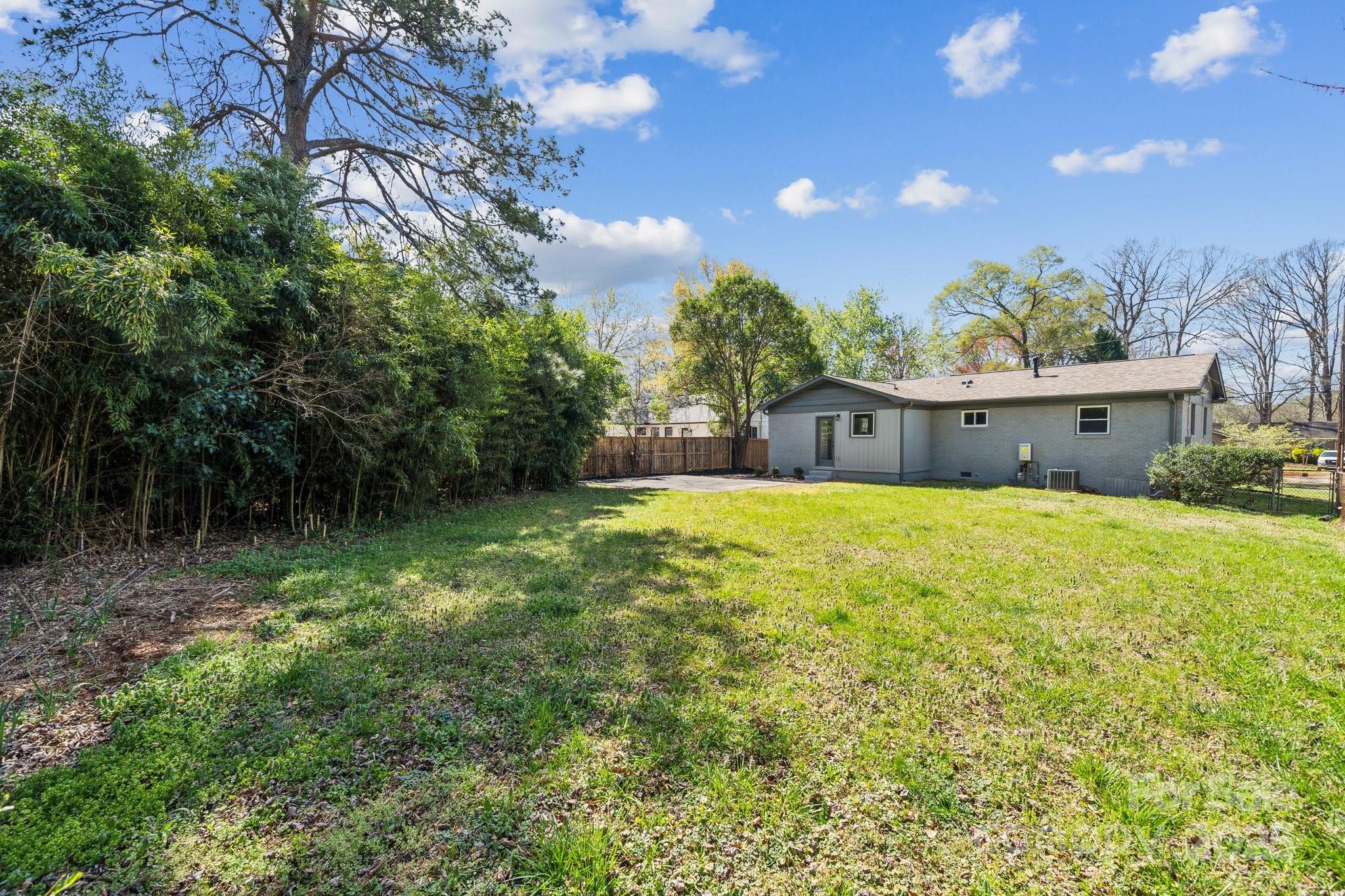 1749 Archdale Drive Property Photo 28