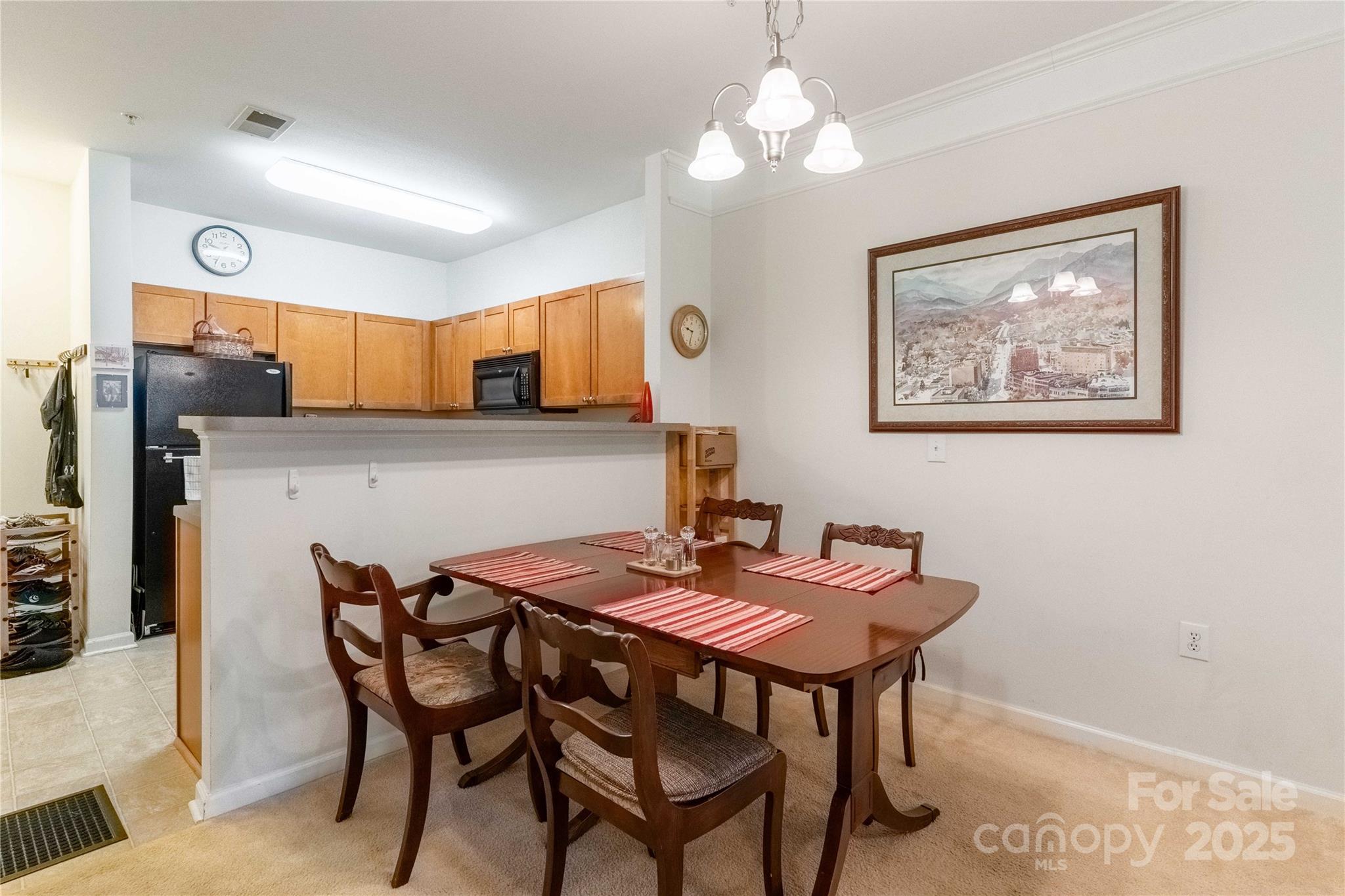 332 Appeldoorn Circle Property Photo 5