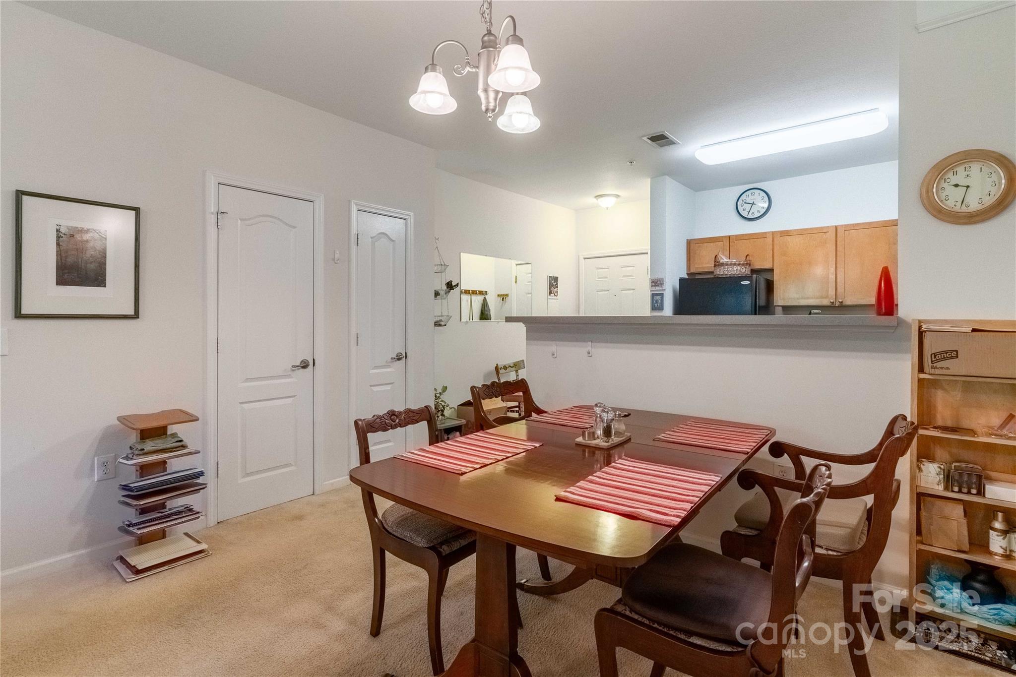 332 Appeldoorn Circle Property Photo 6