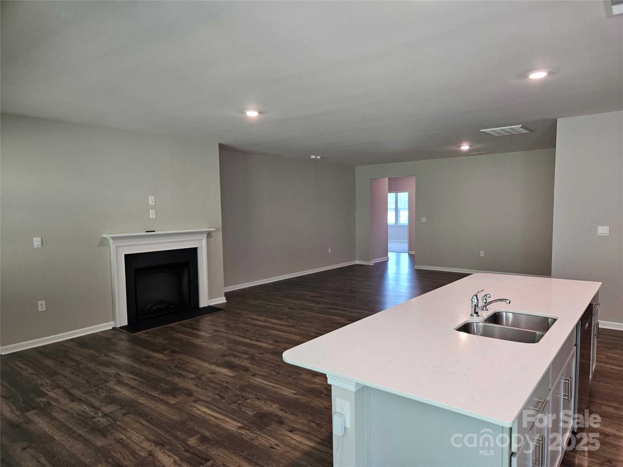 368 Saddlebred Lane Property Photo 3
