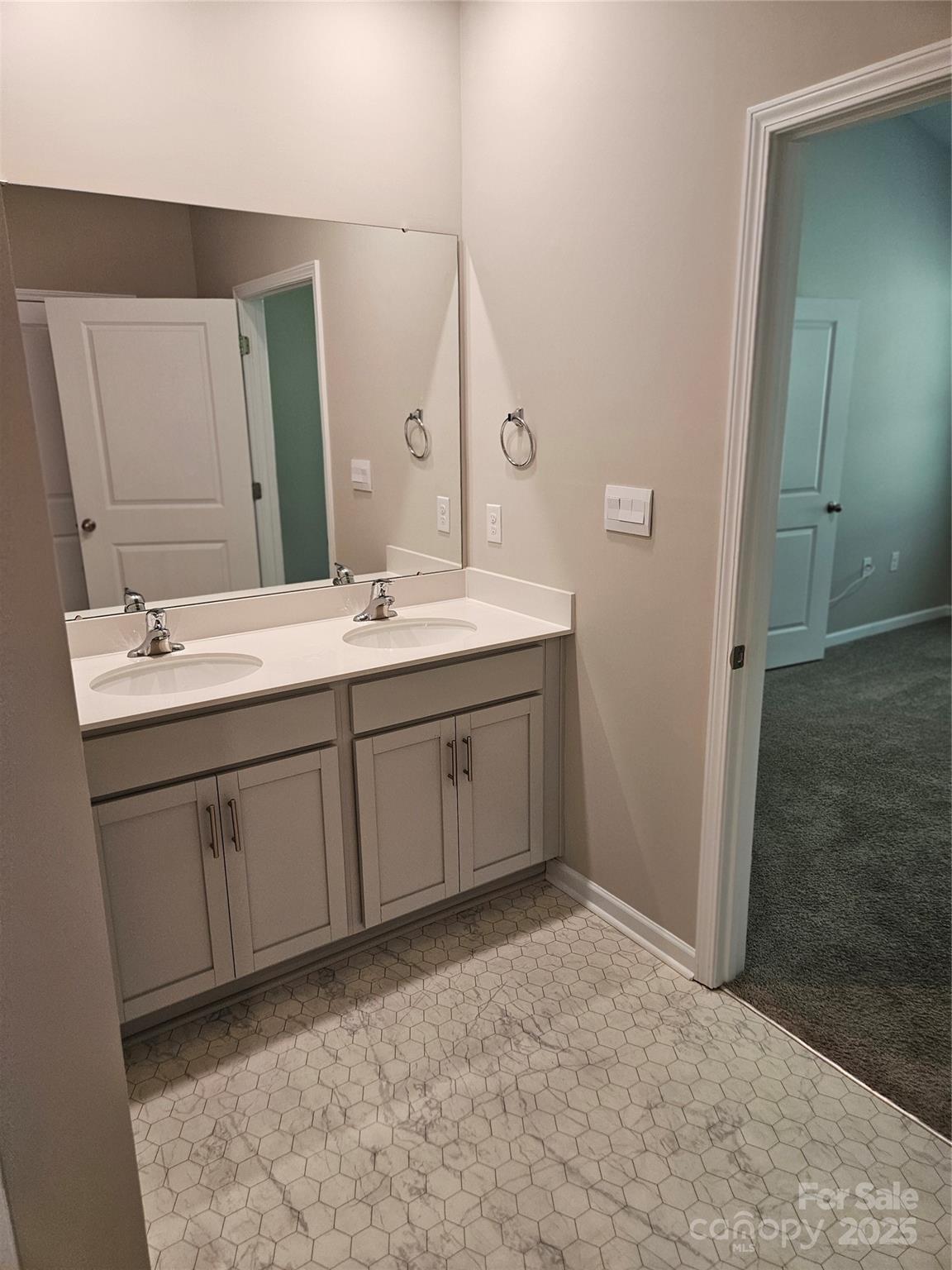 368 Saddlebred Lane Property Photo 12