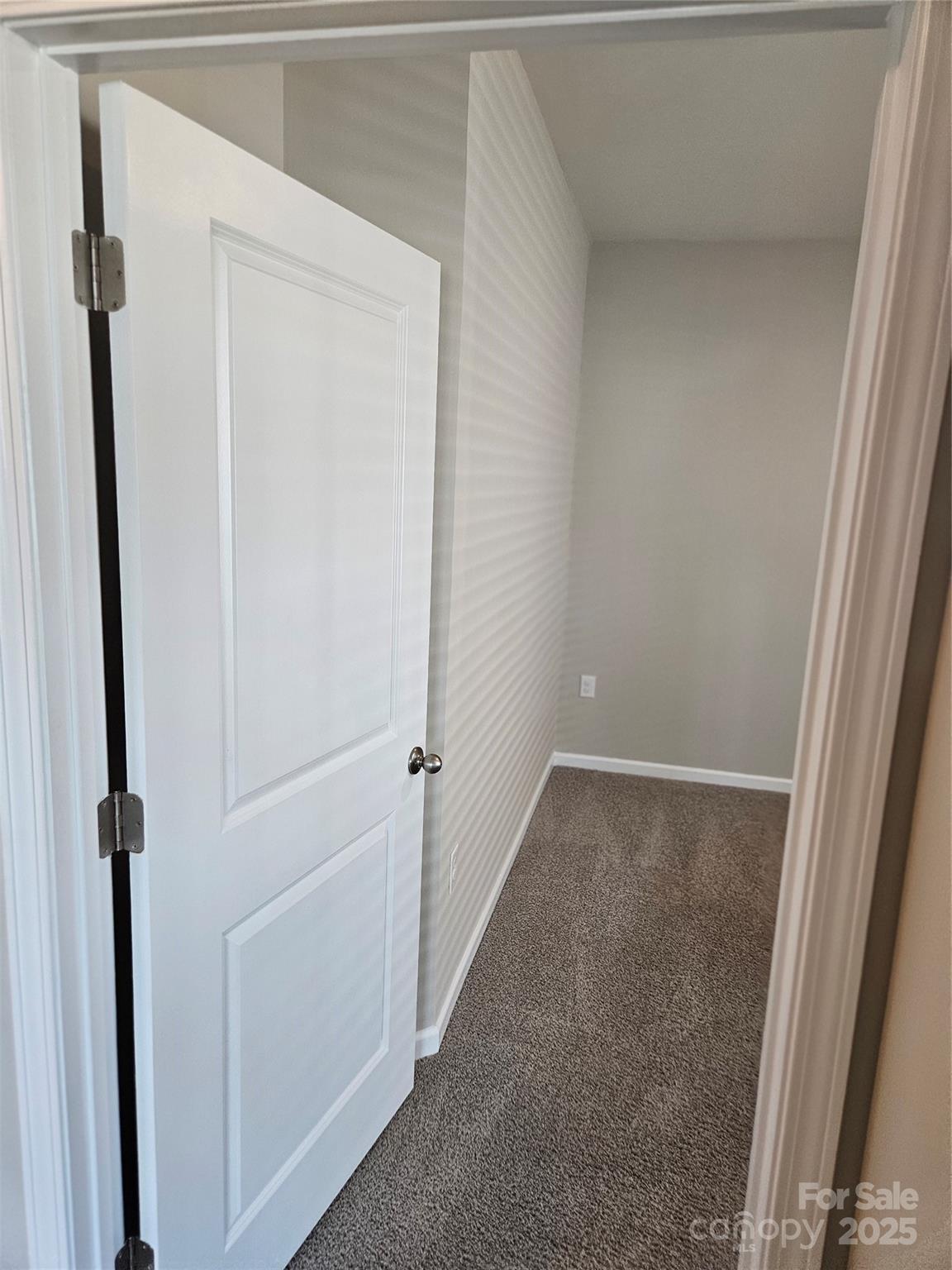 368 Saddlebred Lane Property Photo 17