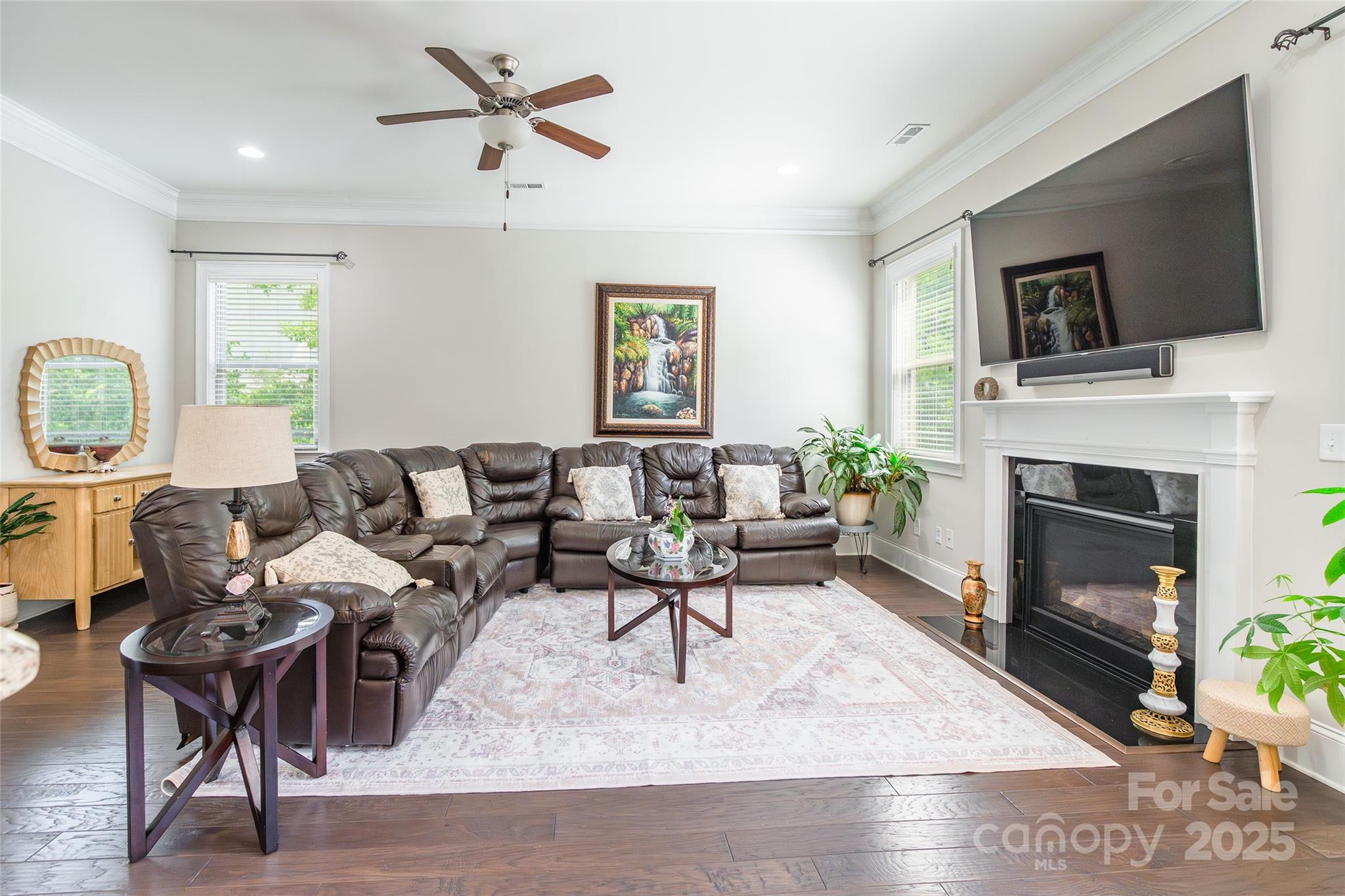 461 Swift Creek Cove Property Photo 5
