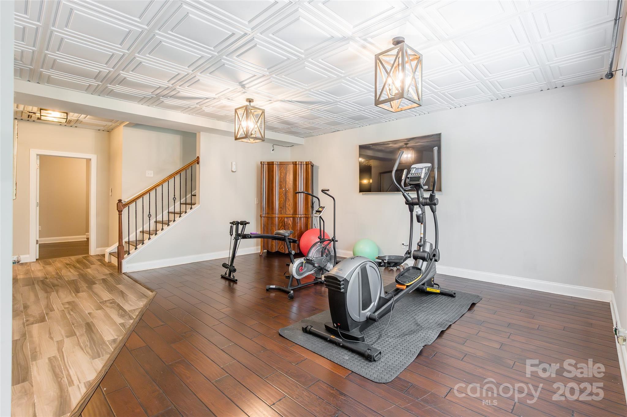 461 Swift Creek Cove Property Photo 31