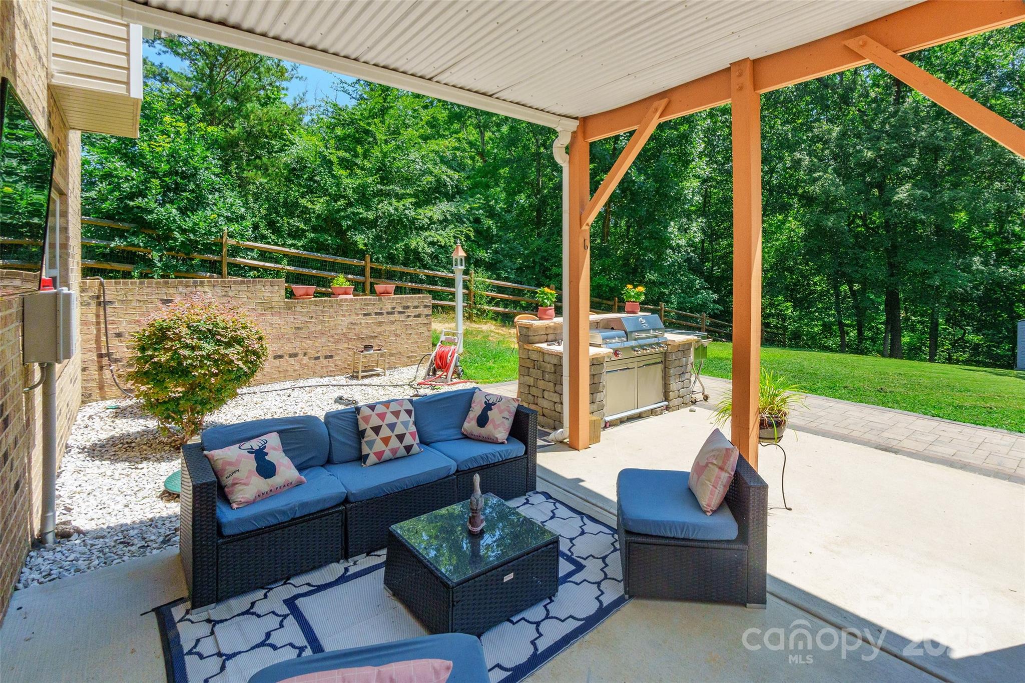 461 Swift Creek Cove Property Photo 33