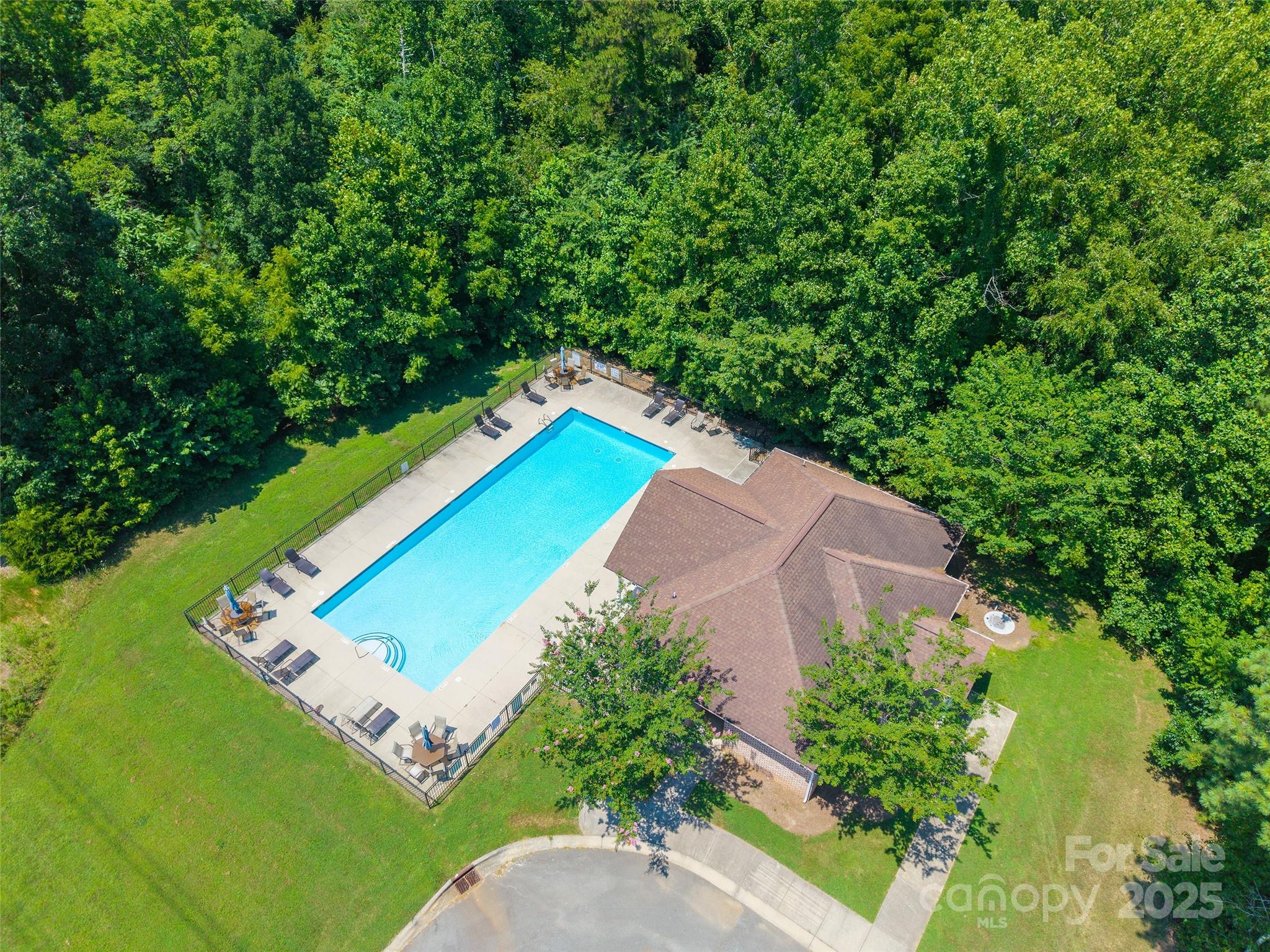 461 Swift Creek Cove Property Photo 38