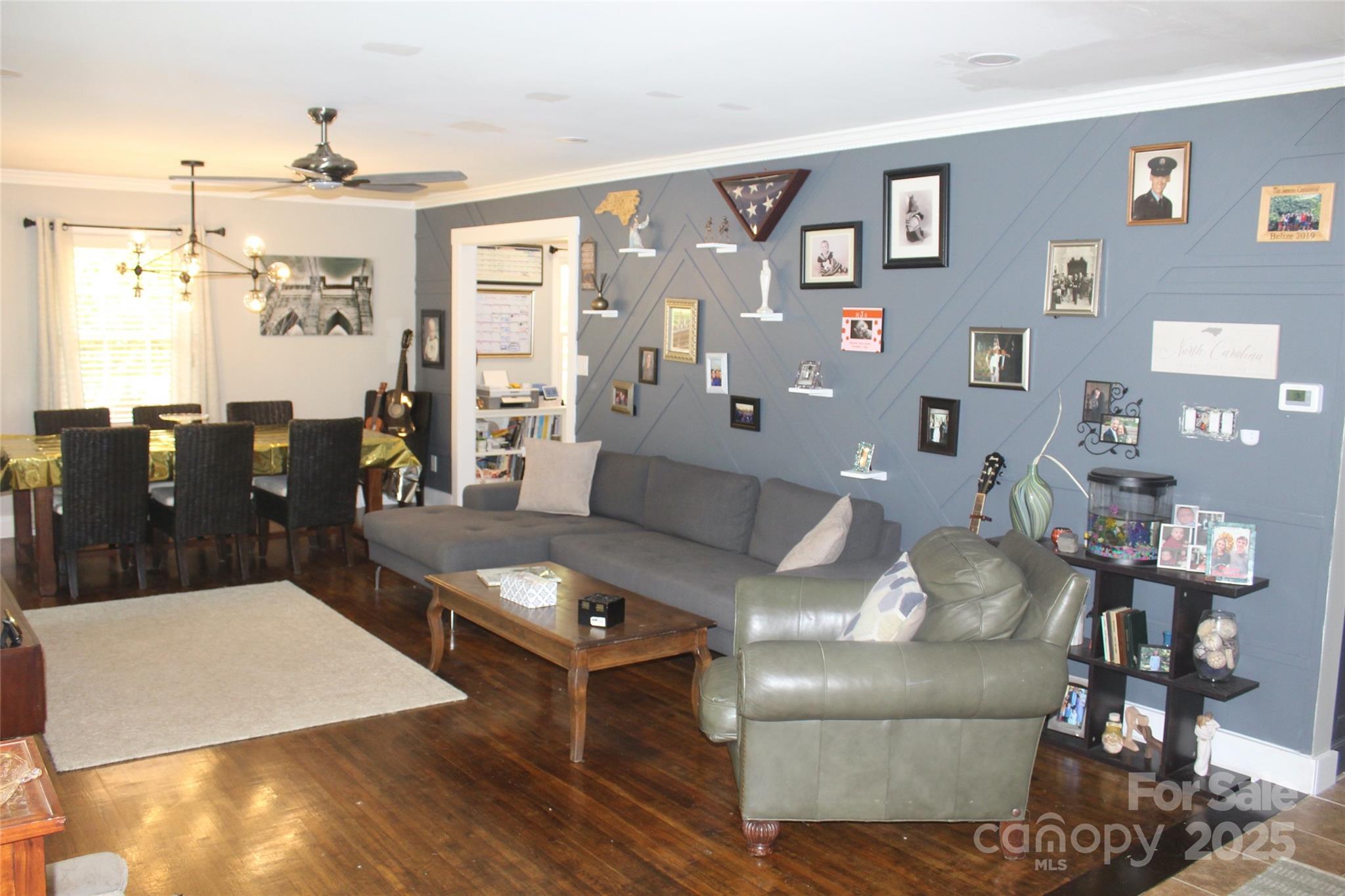 1322 E Barden Road Property Photo 6